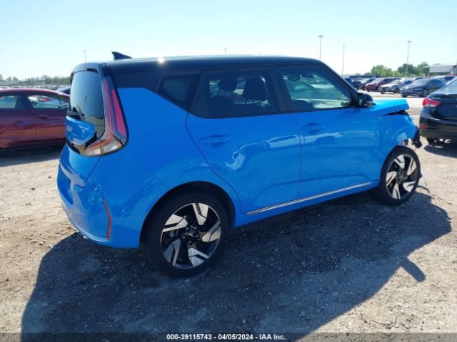 Photo 3 VIN: KNDJ53AU3P7212420 - KIA SOUL 