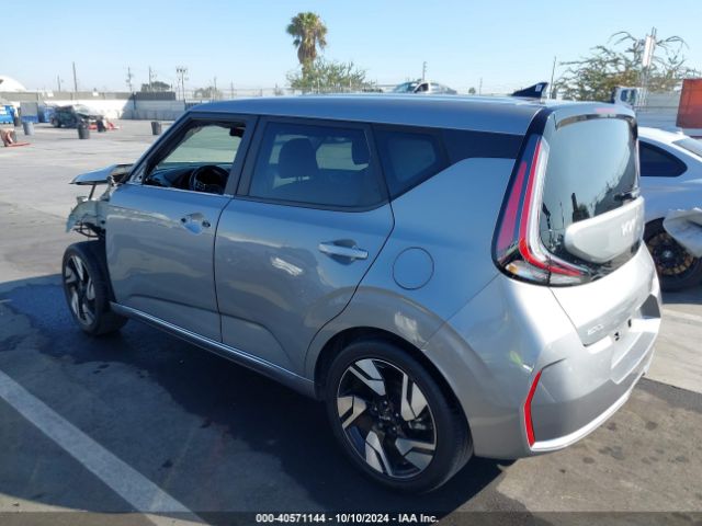 Photo 2 VIN: KNDJ53AU6P7853965 - KIA SOUL 