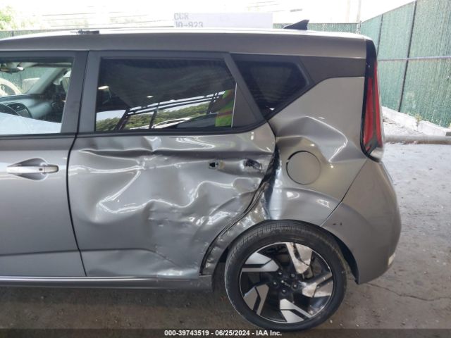 Photo 5 VIN: KNDJ53AU7P7855627 - KIA SOUL 