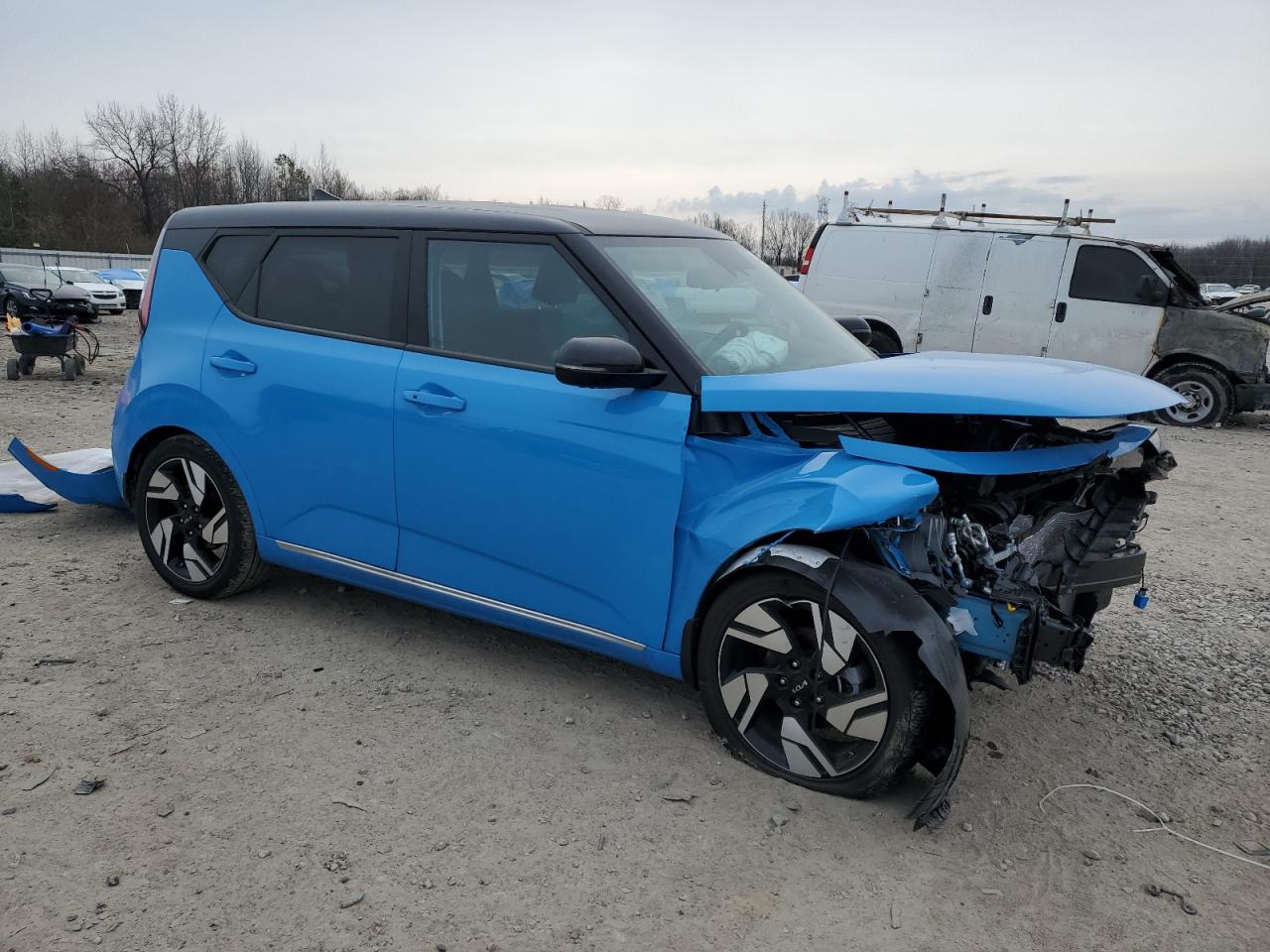 Photo 3 VIN: KNDJ53AU9R7221870 - KIA SOUL 