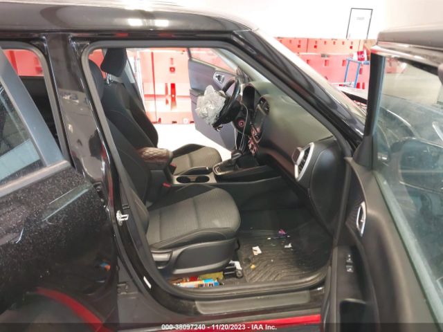 Photo 4 VIN: KNDJ63AU3L7717932 - KIA SOUL 