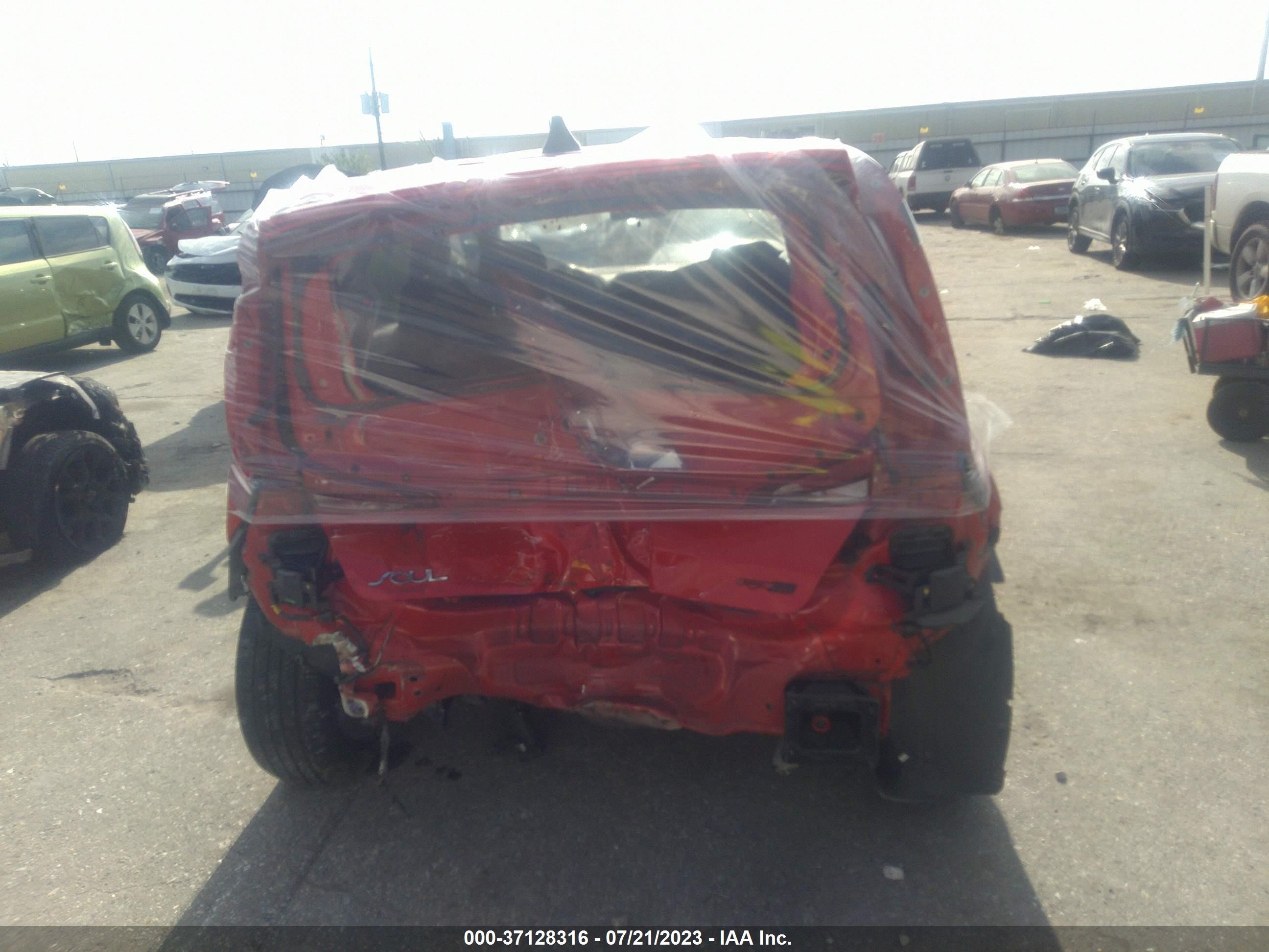 Photo 15 VIN: KNDJ63AU6L7011487 - KIA SOUL 