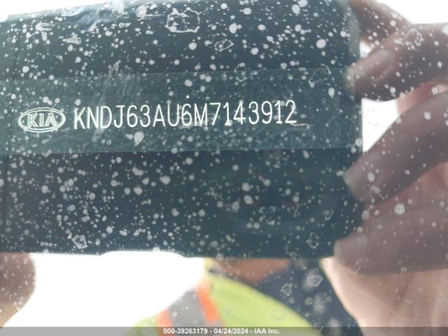 Photo 8 VIN: KNDJ63AU6M7143912 - KIA SOUL 