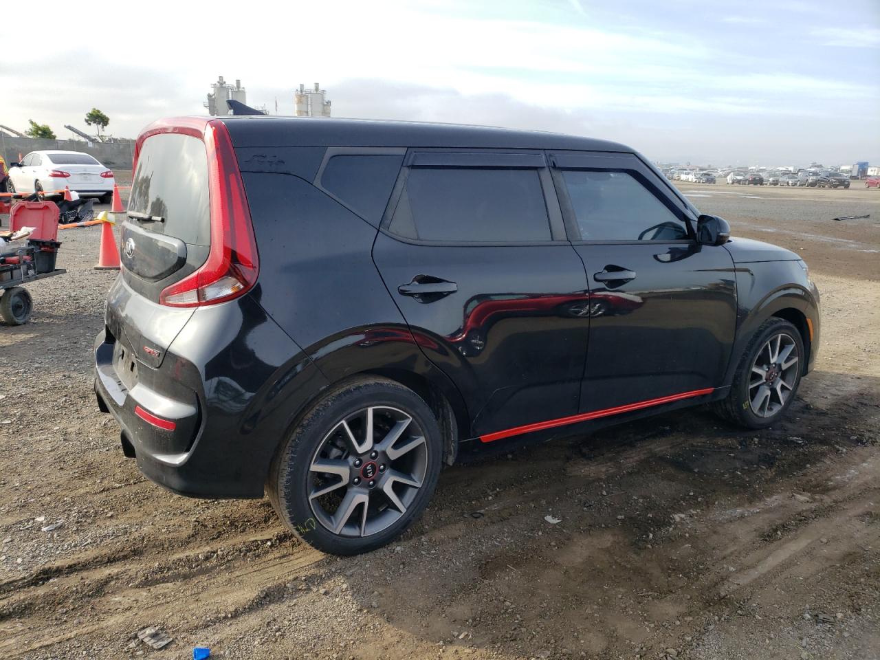 Photo 2 VIN: KNDJ63AU7L7092886 - KIA SOUL 