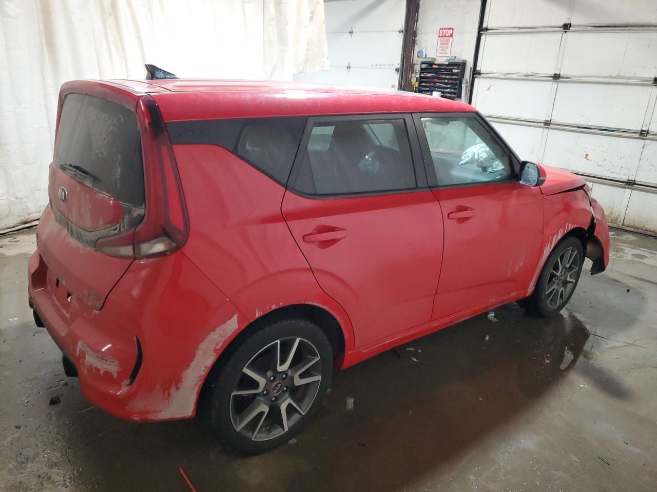 Photo 2 VIN: KNDJ63AUXM7743915 - KIA SOUL 