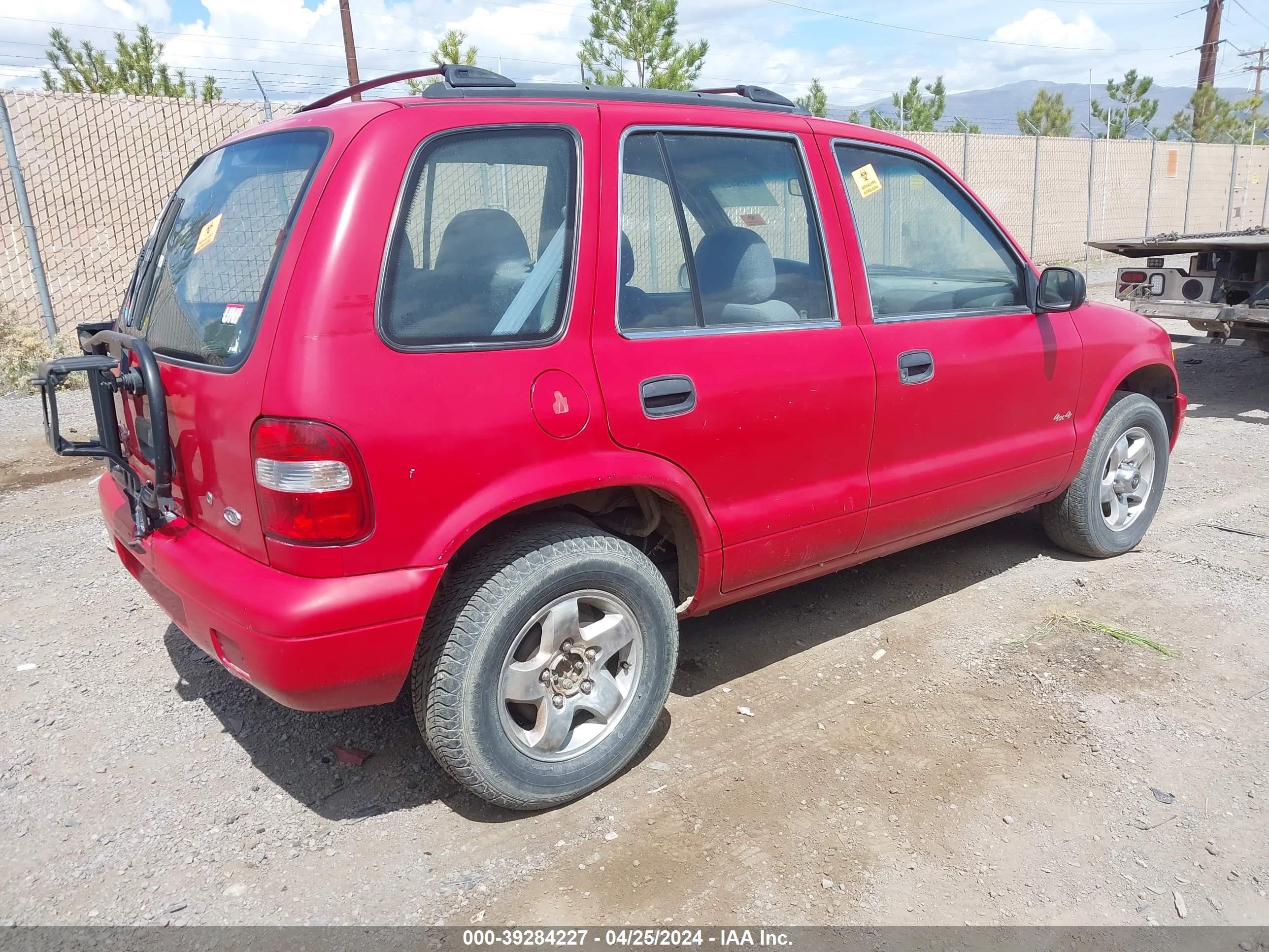 Photo 3 VIN: KNDJA7233Y5636136 - KIA SPORTAGE 