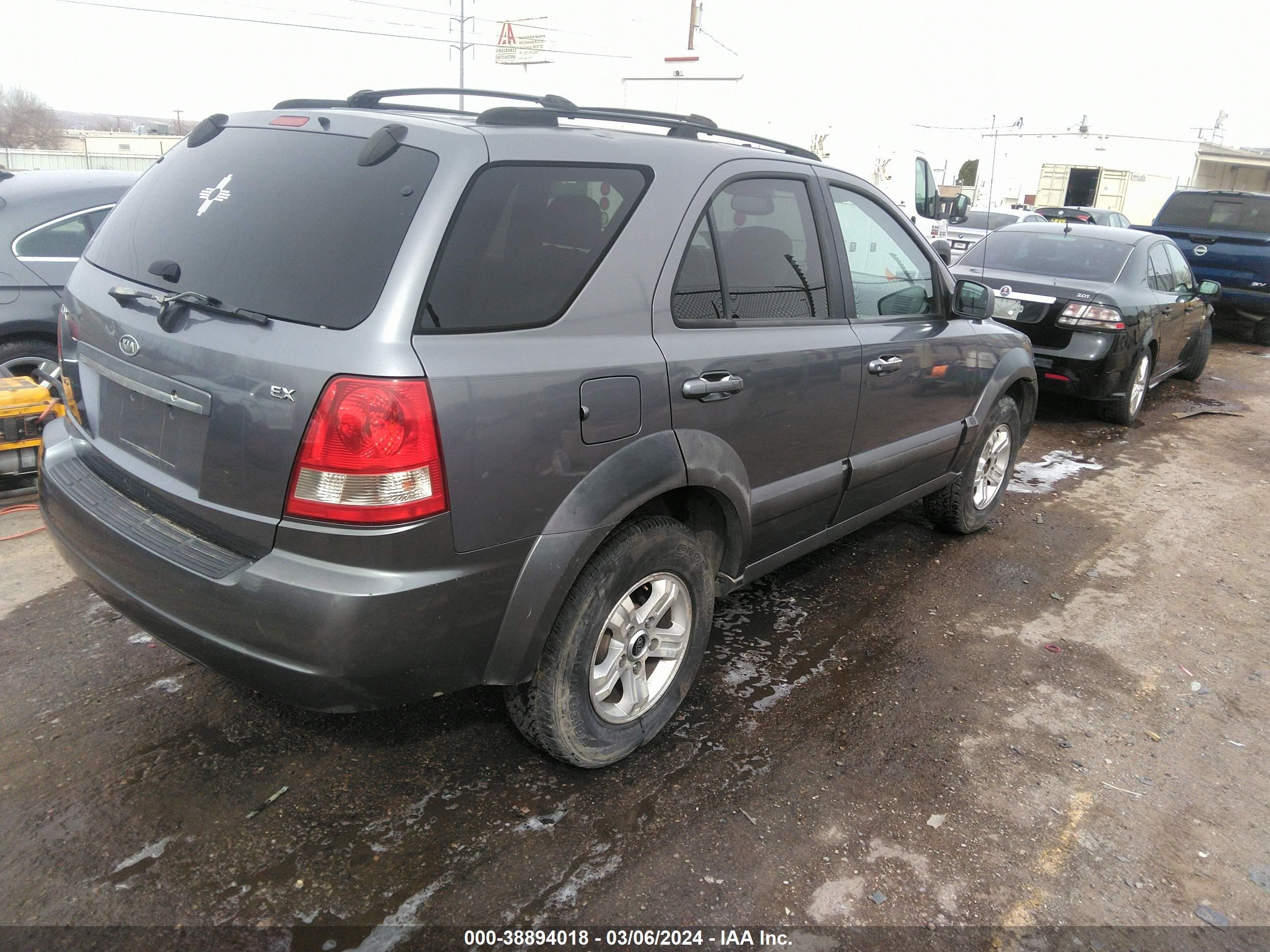 Photo 3 VIN: KNDJC733155360494 - KIA SORENTO 