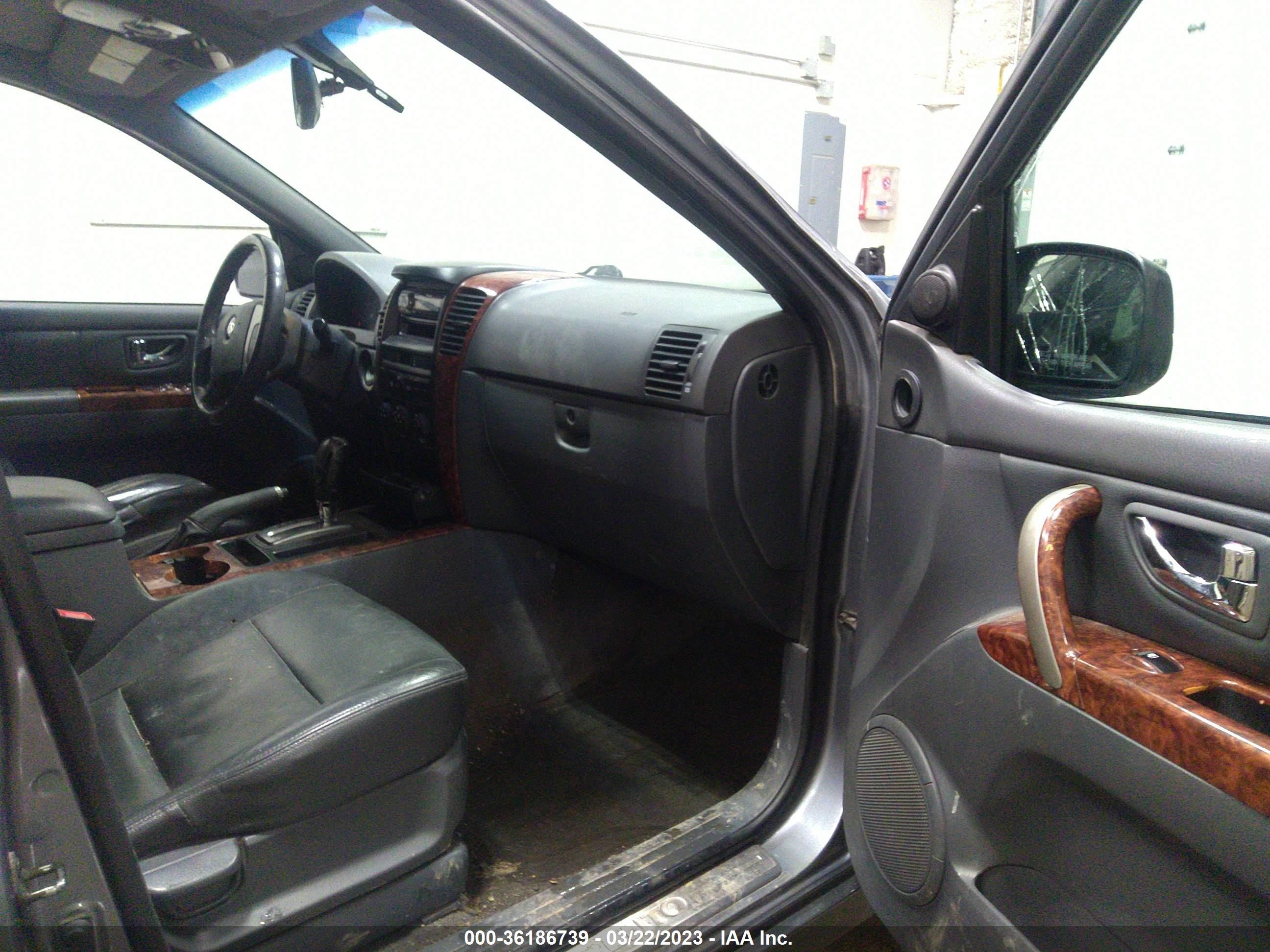 Photo 4 VIN: KNDJC733235069421 - KIA SORENTO 