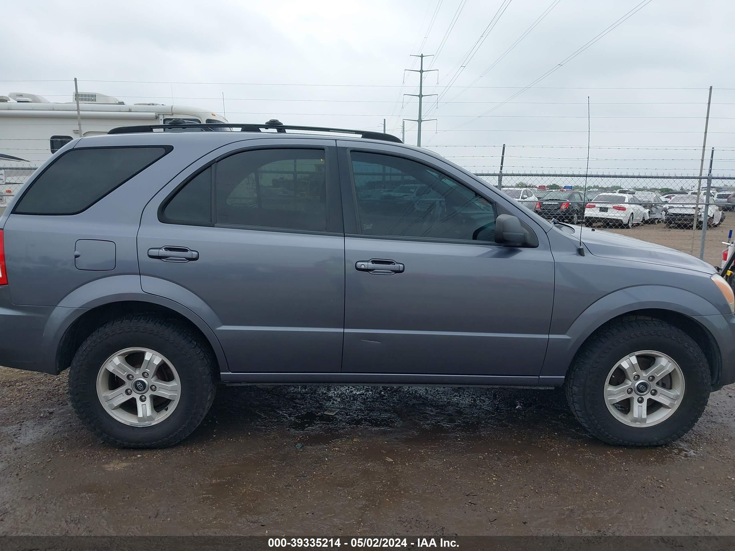 Photo 13 VIN: KNDJC733255348905 - KIA SORENTO 