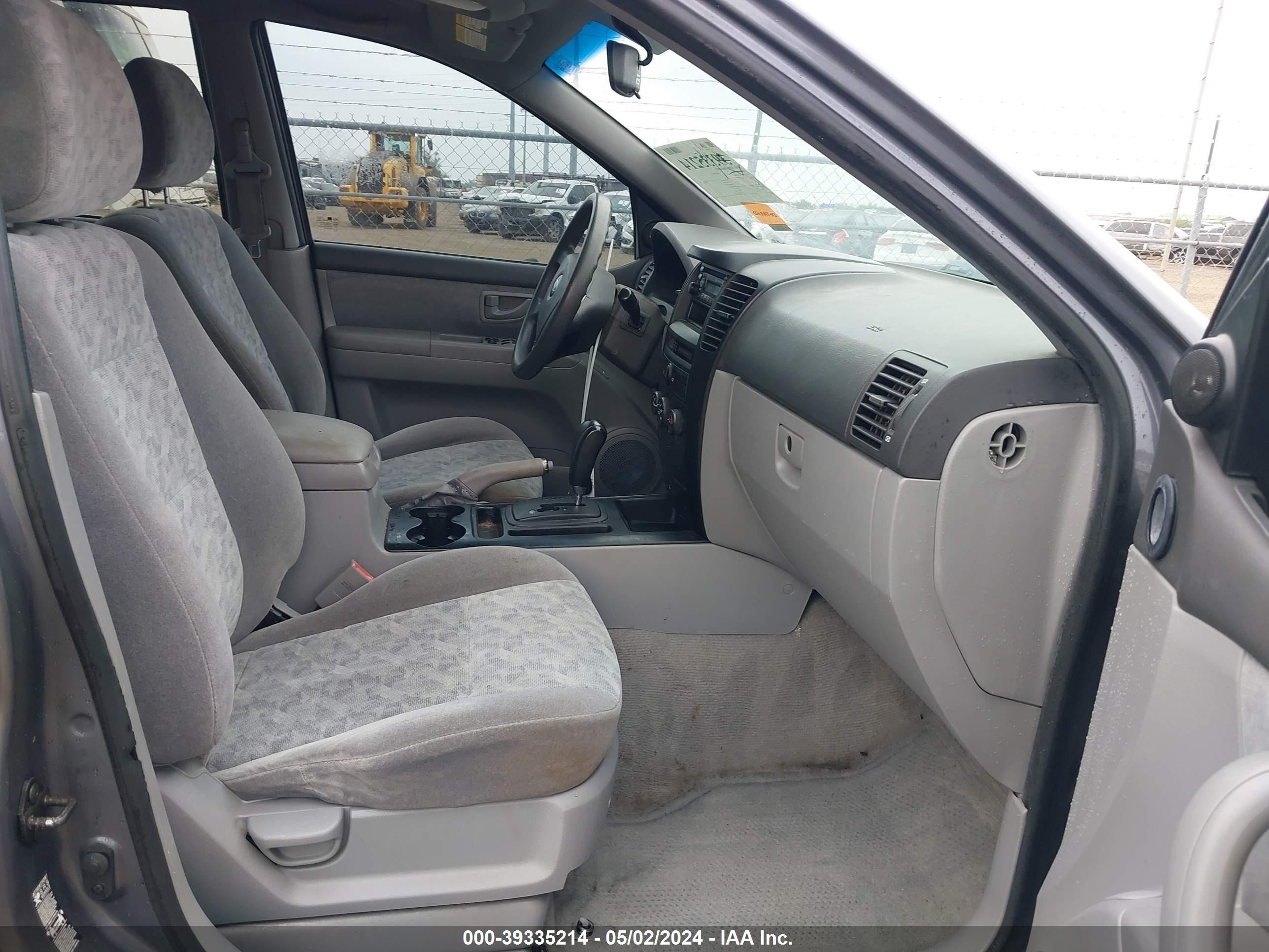 Photo 4 VIN: KNDJC733255348905 - KIA SORENTO 