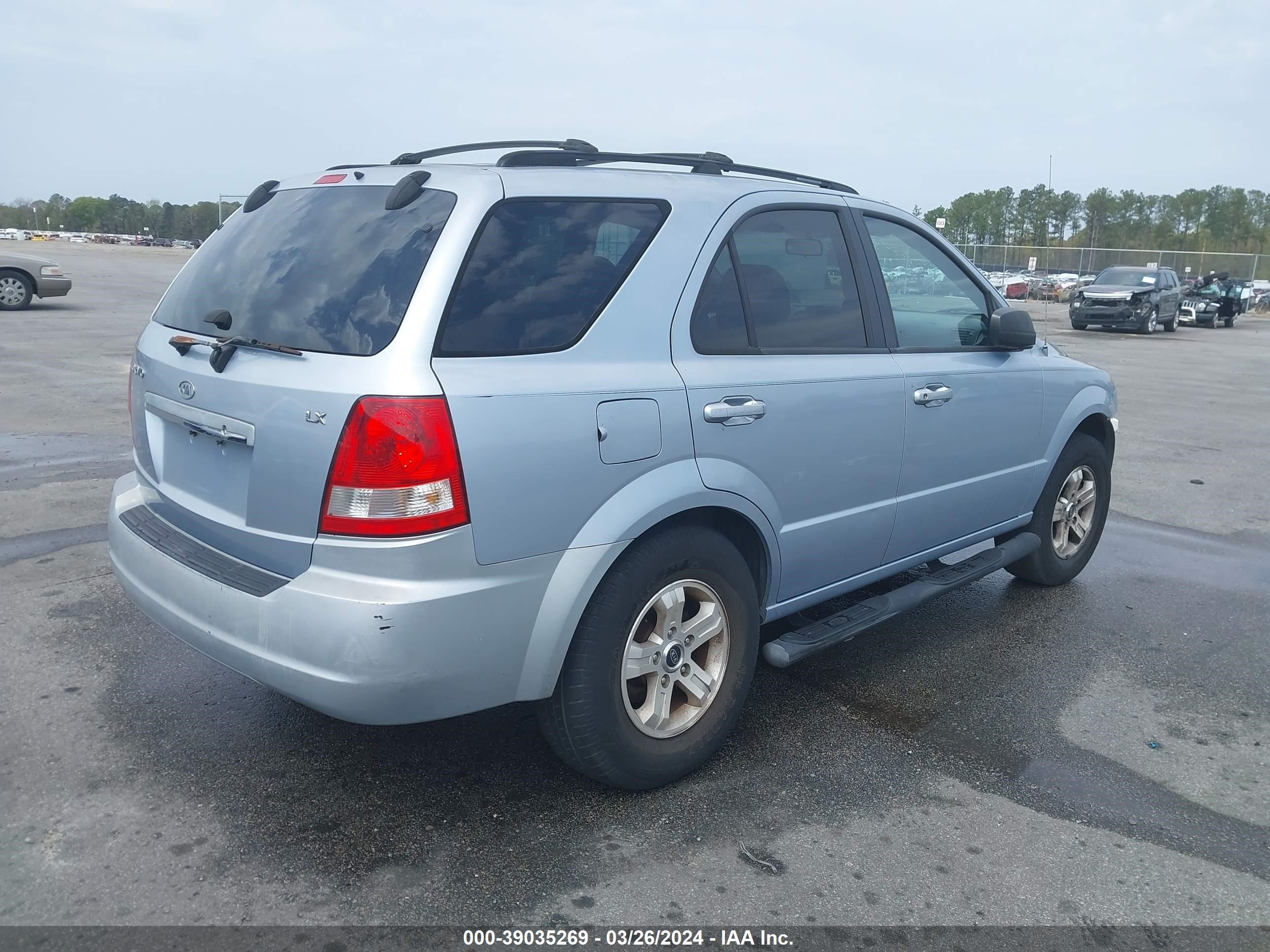 Photo 3 VIN: KNDJC733355478594 - KIA SORENTO 