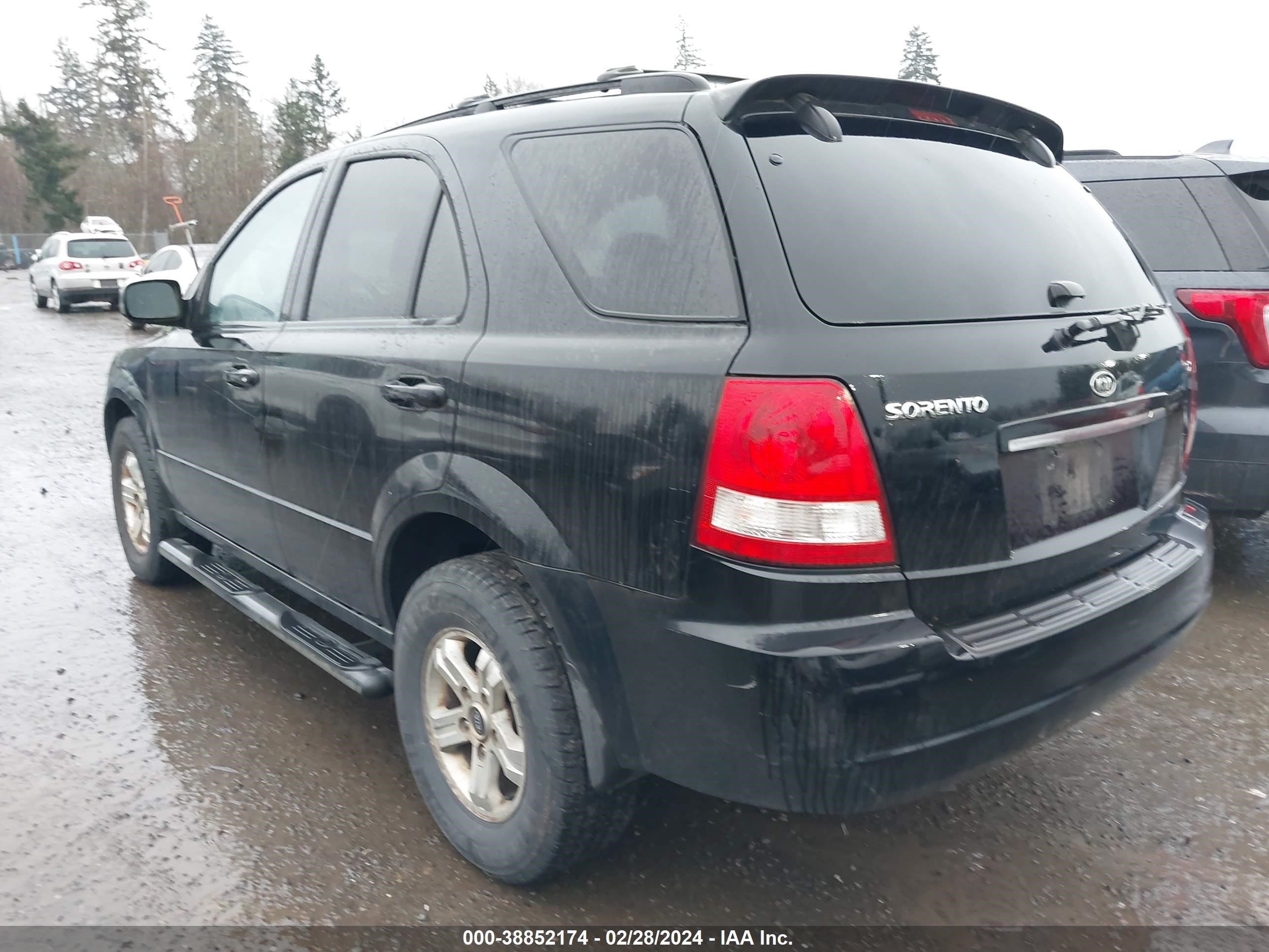 Photo 2 VIN: KNDJC733555368484 - KIA SORENTO 