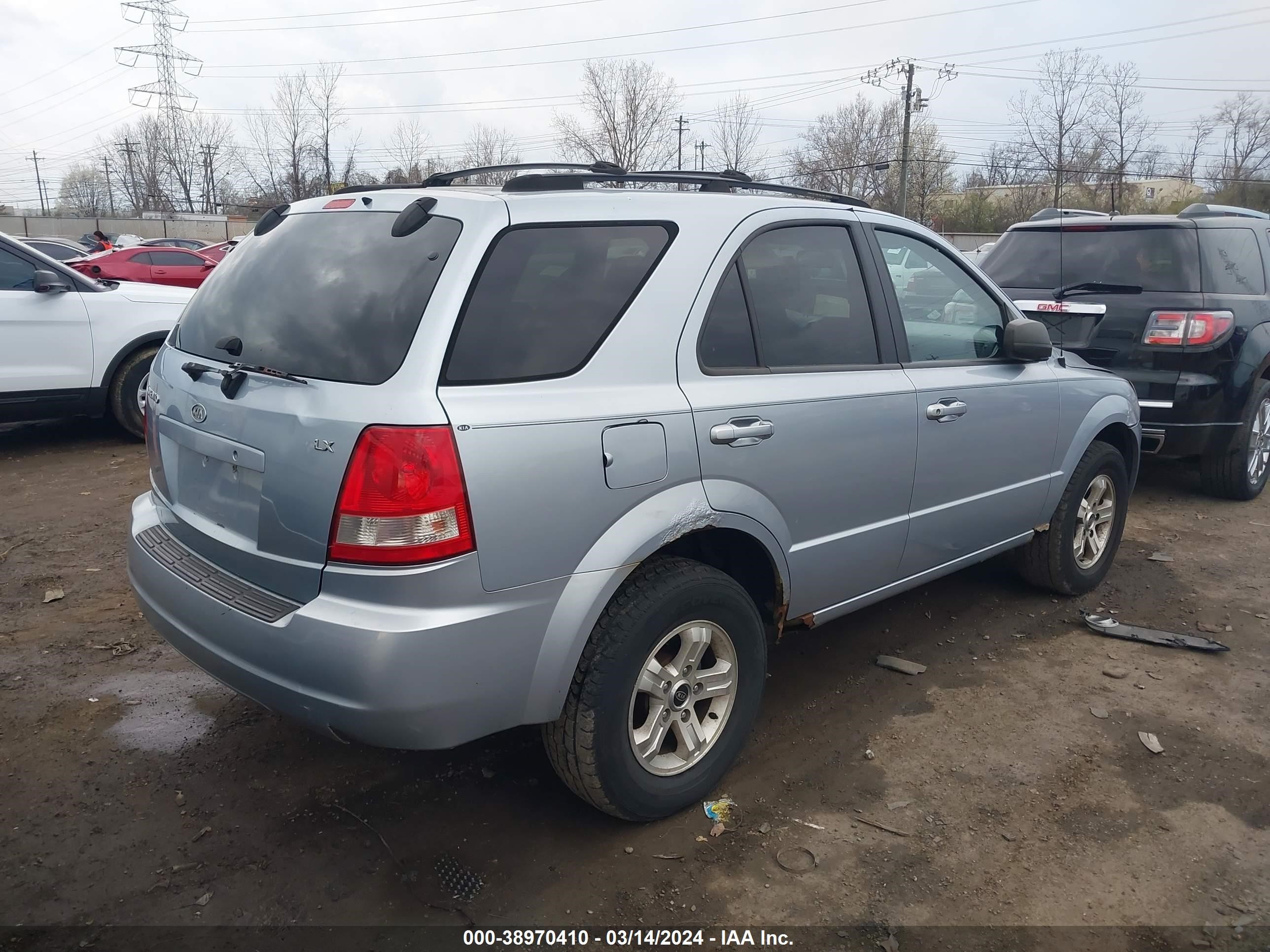 Photo 3 VIN: KNDJC733645277318 - KIA SORENTO 