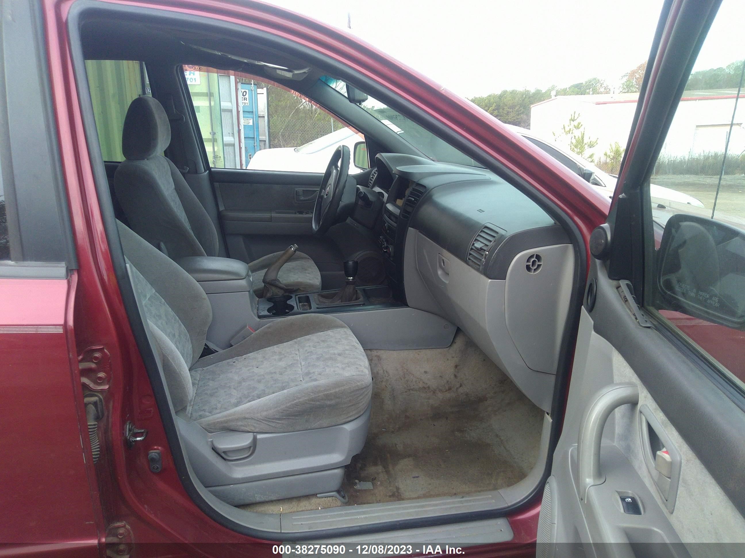 Photo 4 VIN: KNDJC733665558652 - KIA SORENTO 