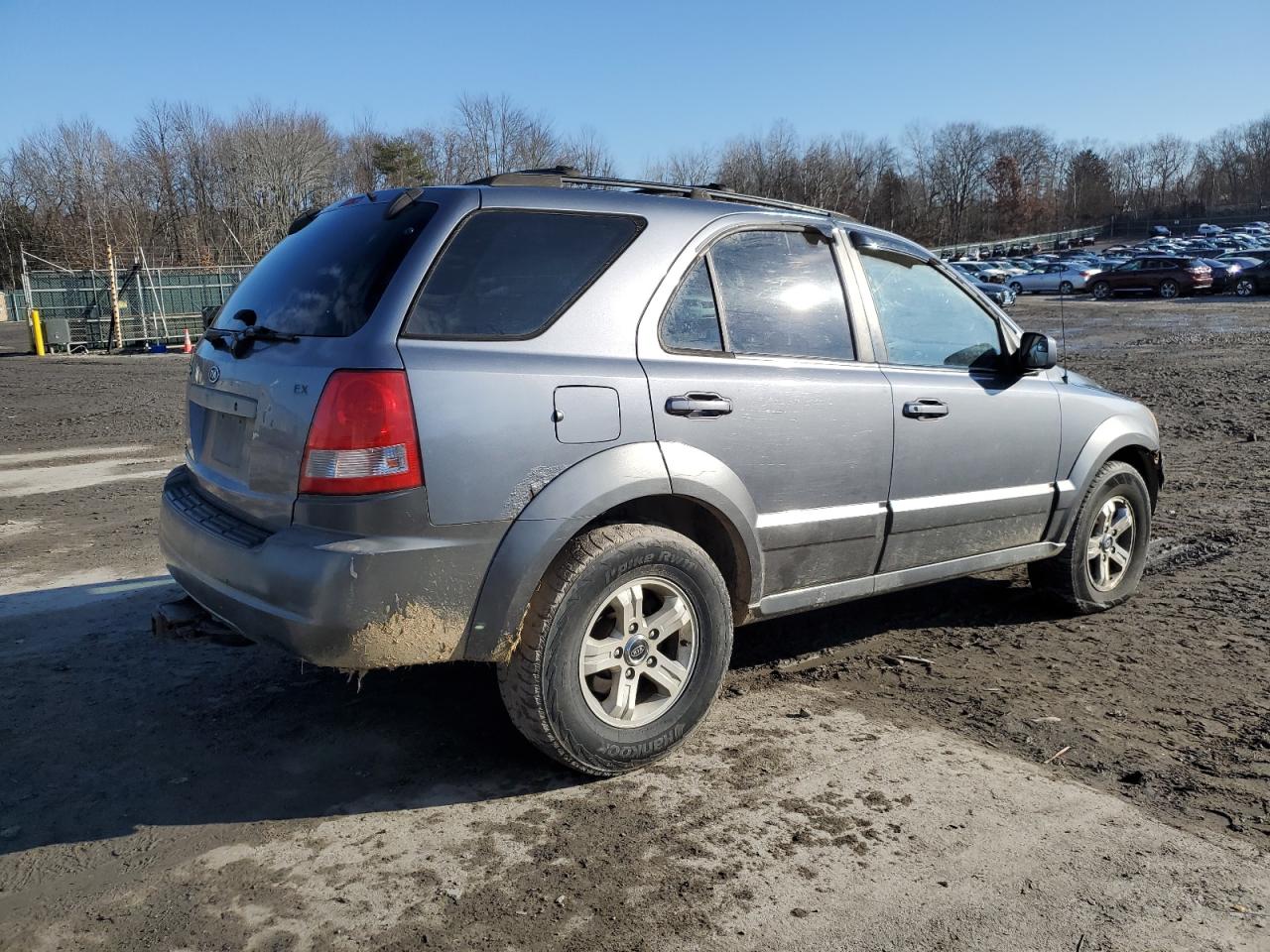 Photo 2 VIN: KNDJC733X45213105 - KIA SORENTO 