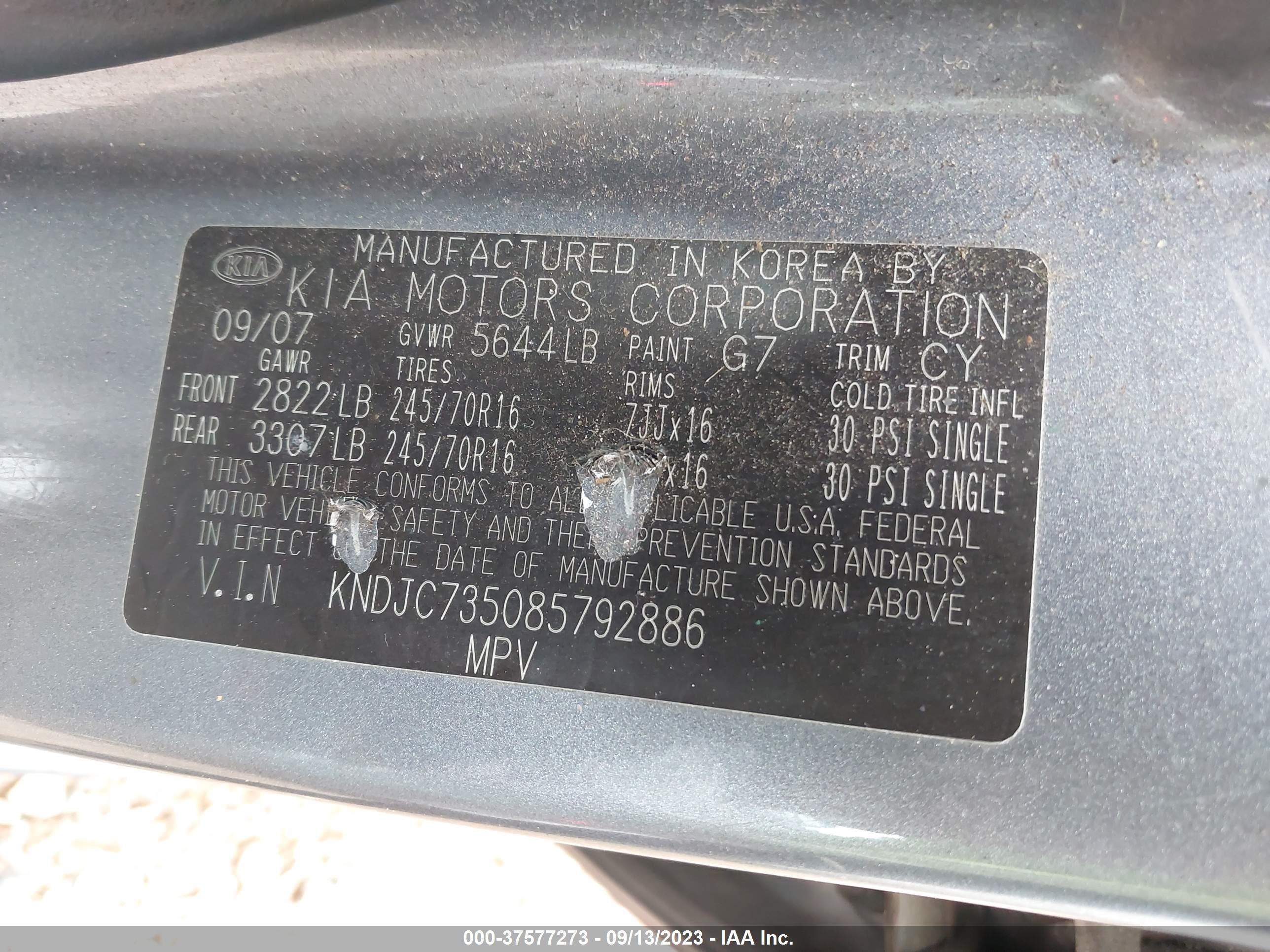 Photo 8 VIN: KNDJC735085792886 - KIA SORENTO 