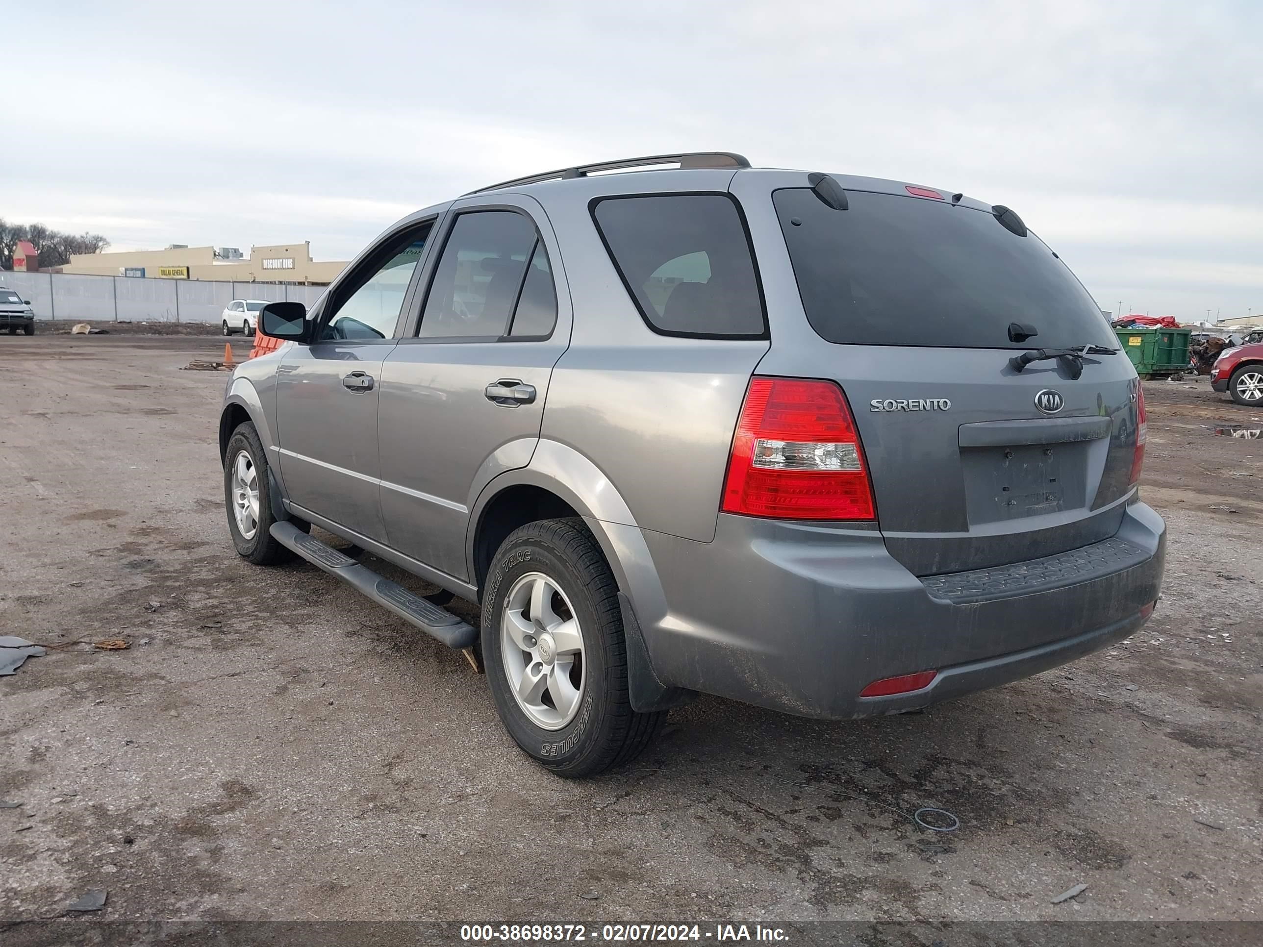 Photo 2 VIN: KNDJC735095873033 - KIA SORENTO 