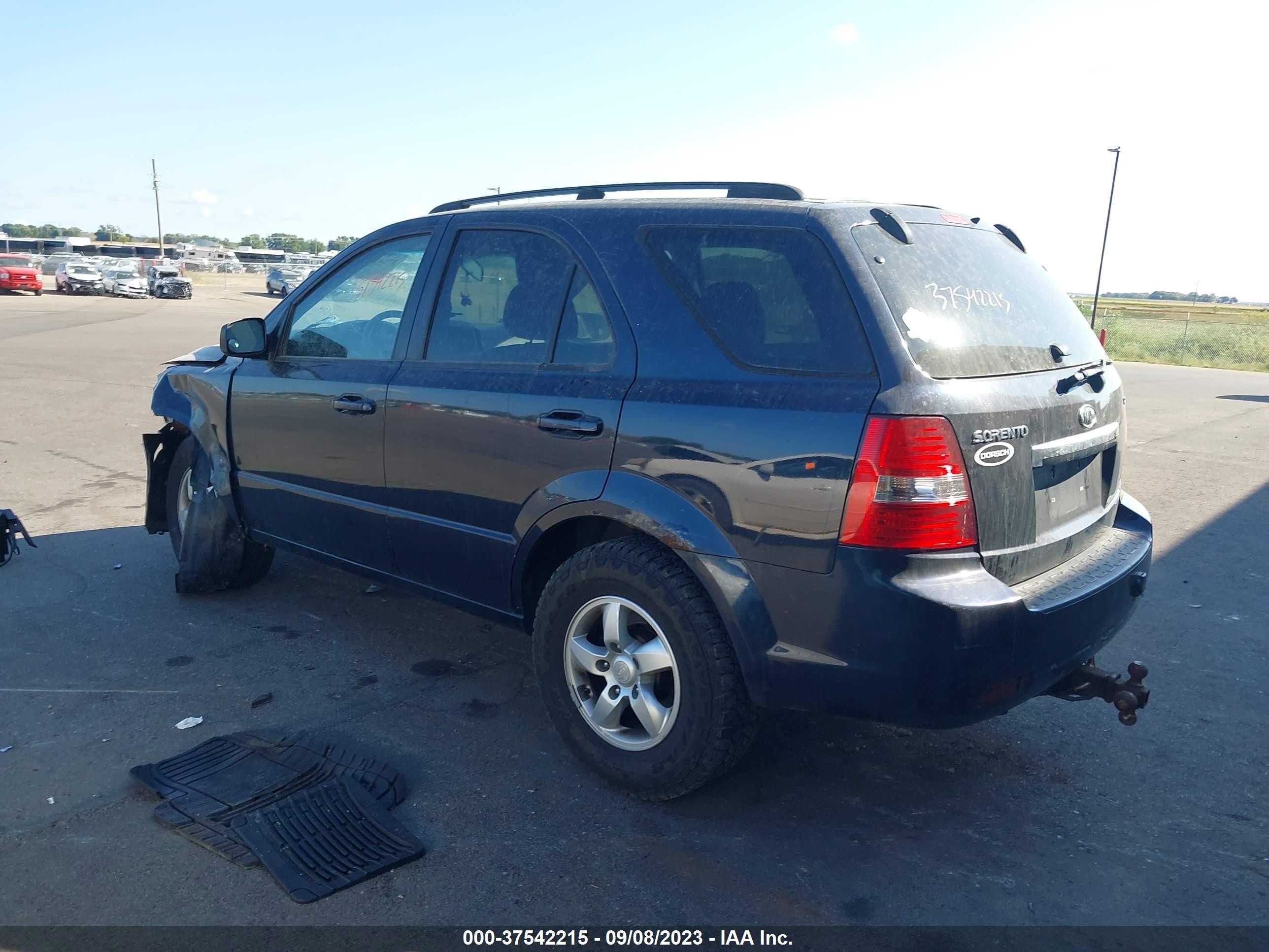 Photo 2 VIN: KNDJC735385829140 - KIA SORENTO 