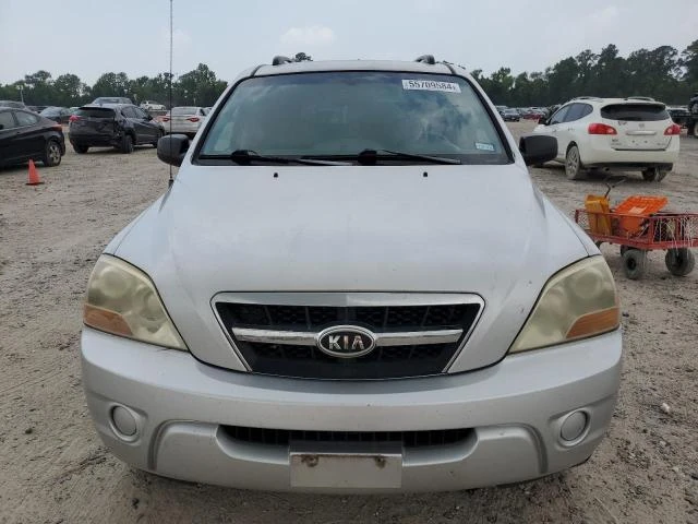 Photo 4 VIN: KNDJC735395896113 - KIA SORENTO LX 