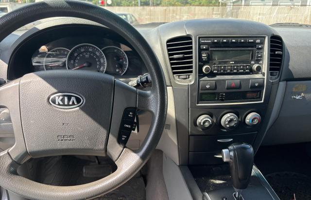 Photo 8 VIN: KNDJC735495873696 - KIA SORENTO LX 