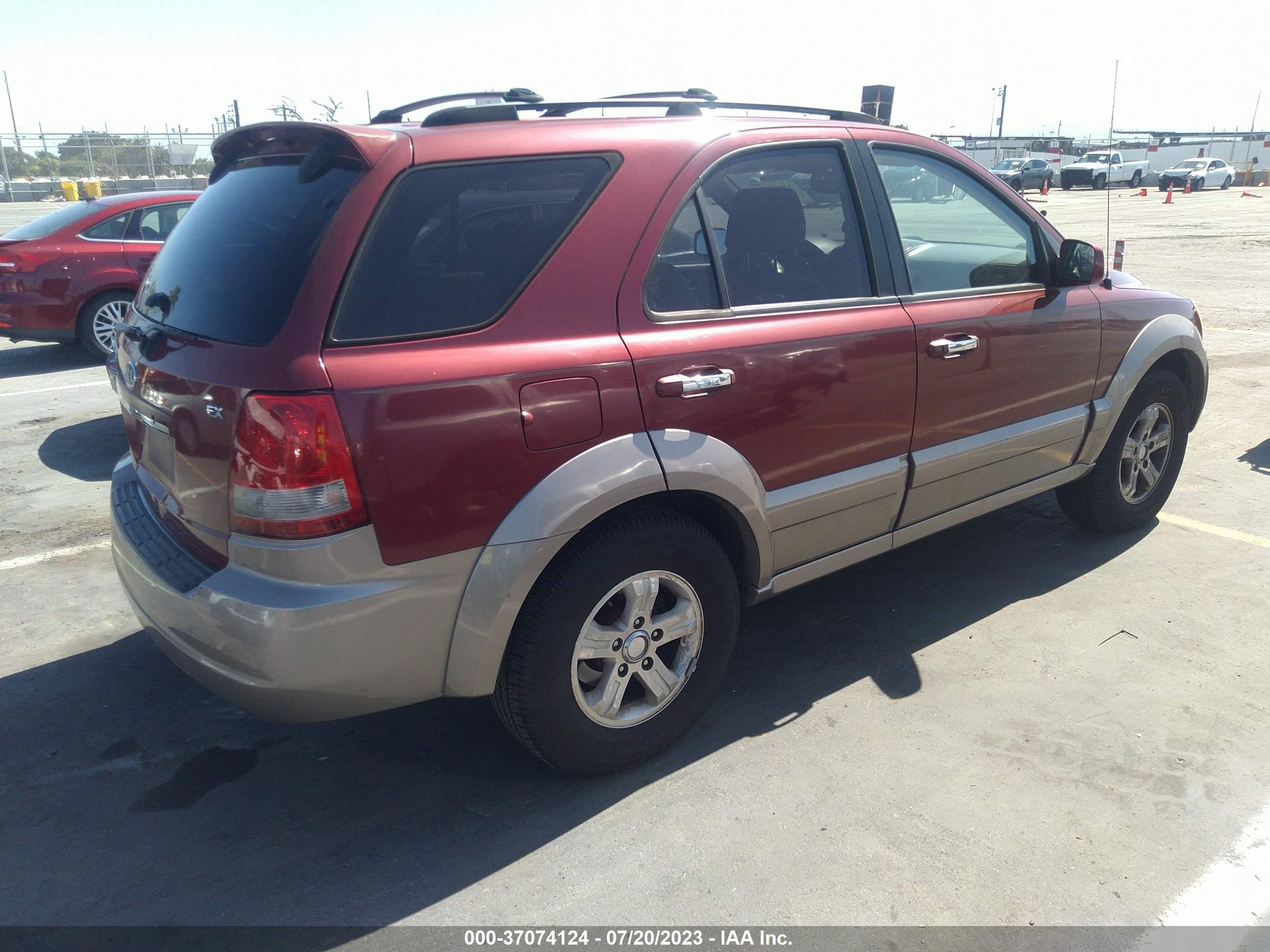 Photo 3 VIN: KNDJD733465635676 - KIA SORENTO 