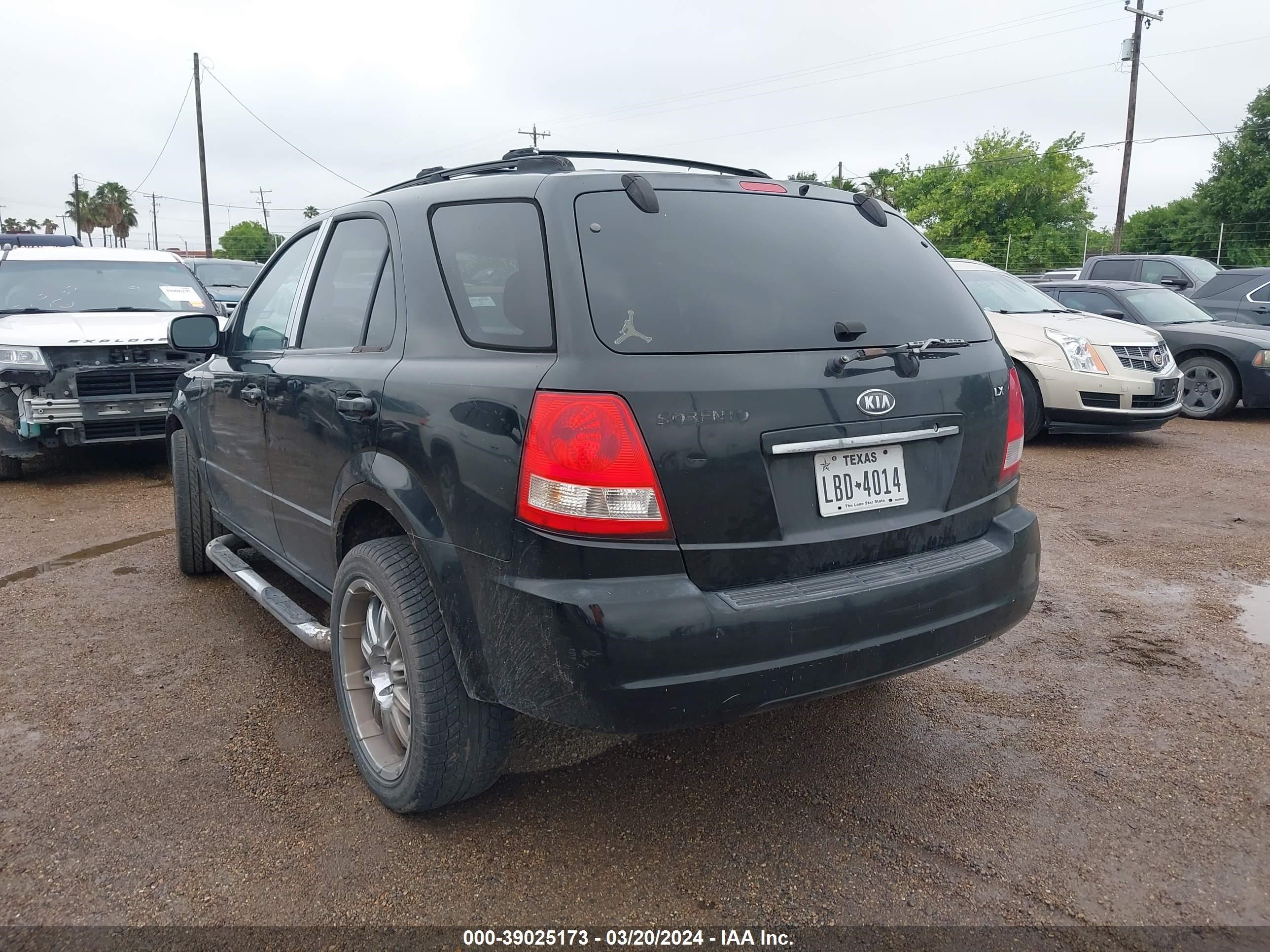 Photo 2 VIN: KNDJD733765646655 - KIA SORENTO 