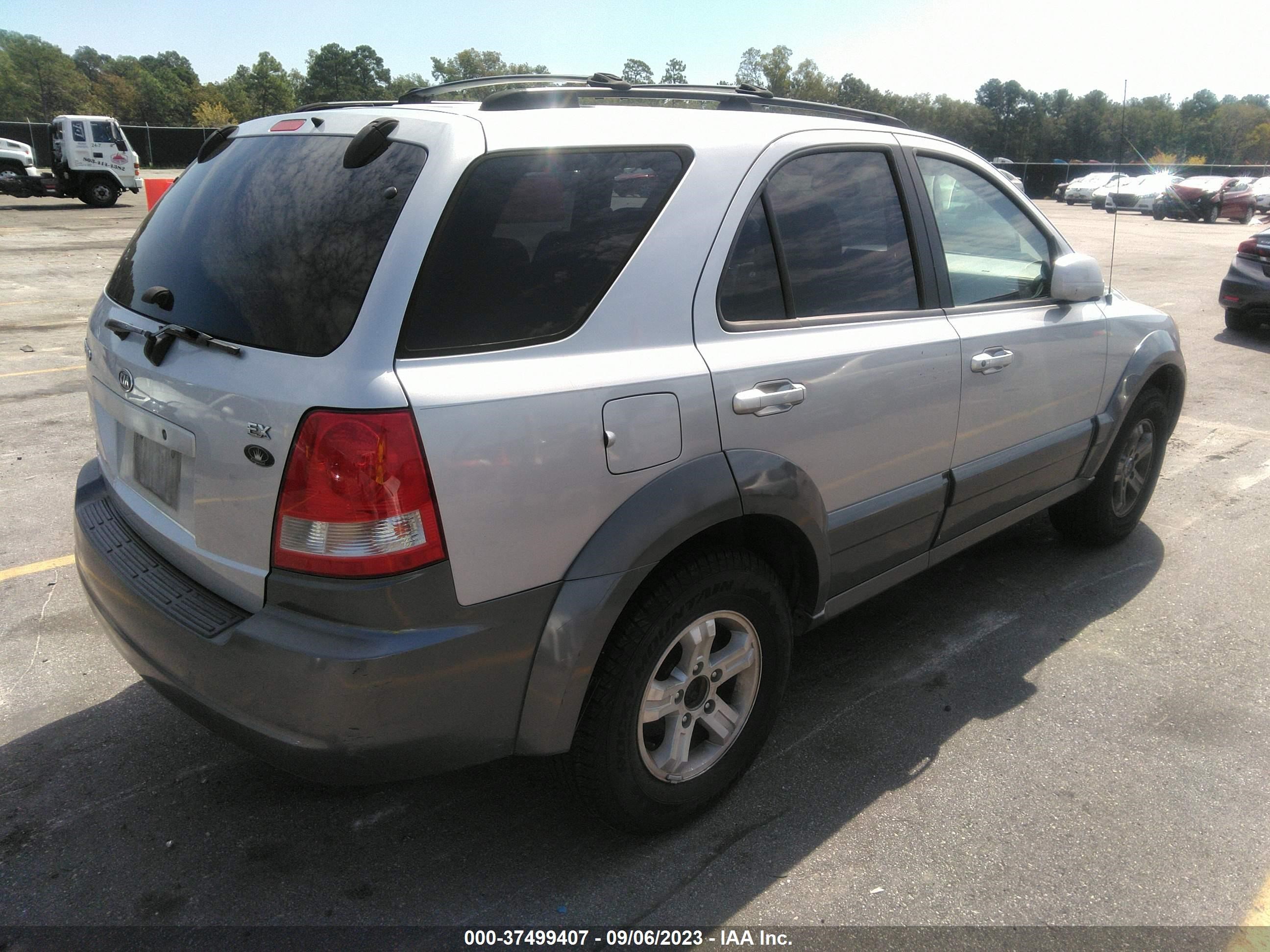 Photo 3 VIN: KNDJD733945280145 - KIA SORENTO 