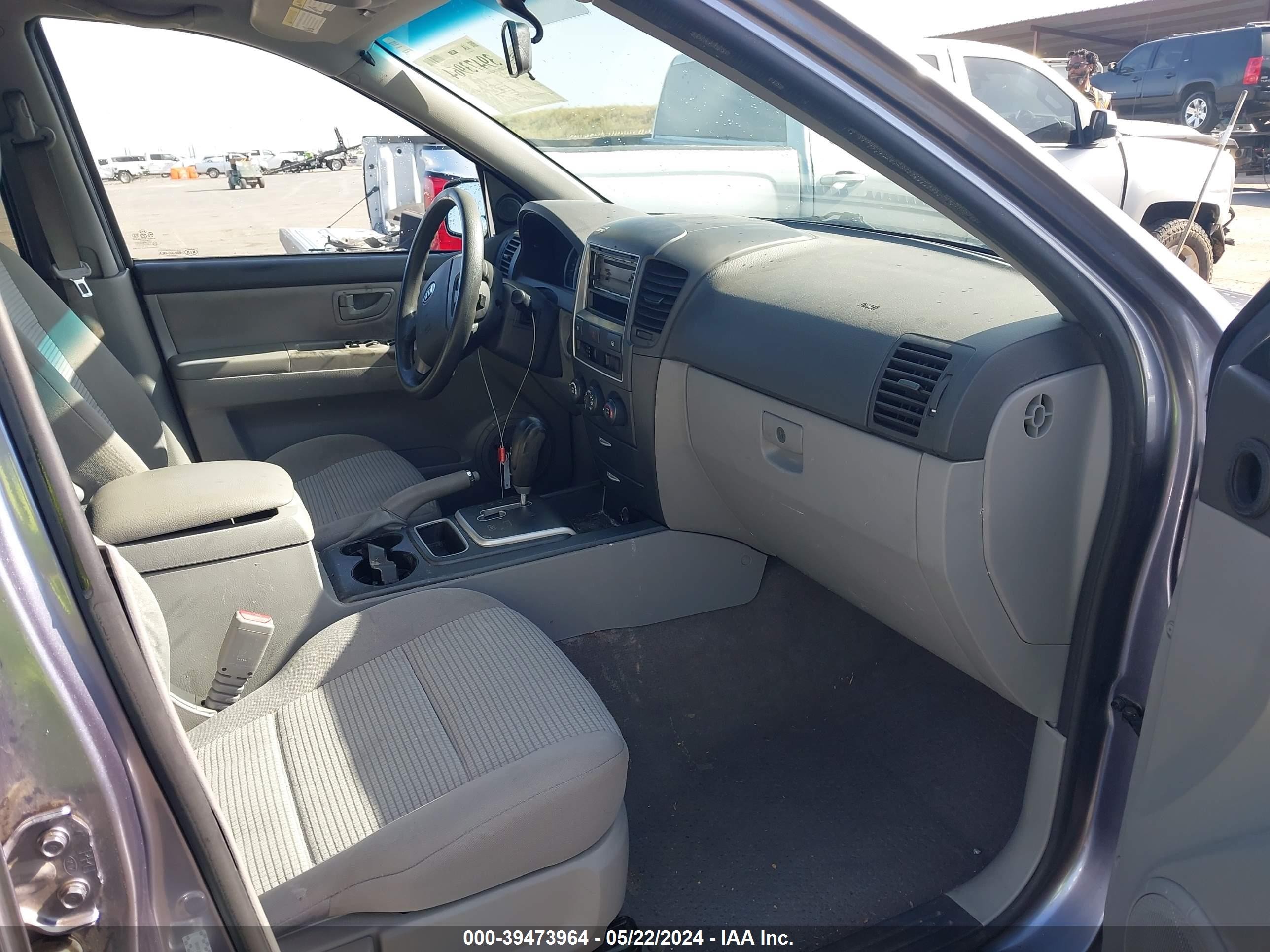 Photo 4 VIN: KNDJD735795874886 - KIA SORENTO 