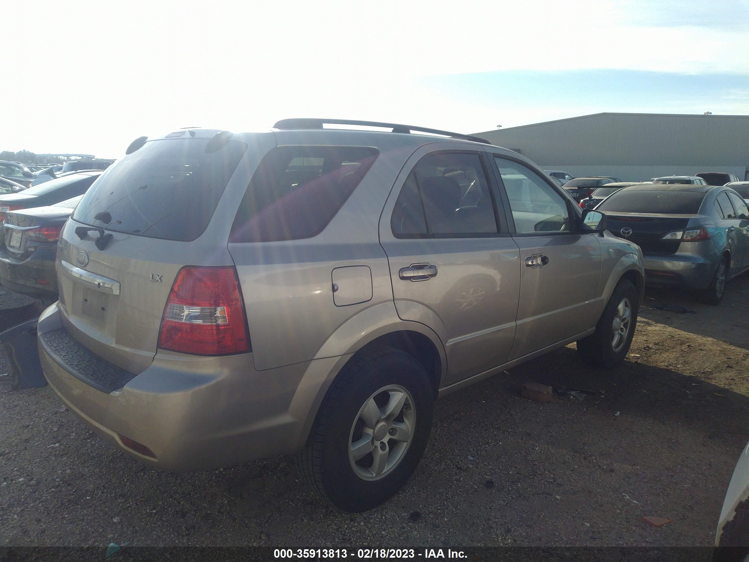 Photo 3 VIN: KNDJD735885761088 - KIA SORENTO 