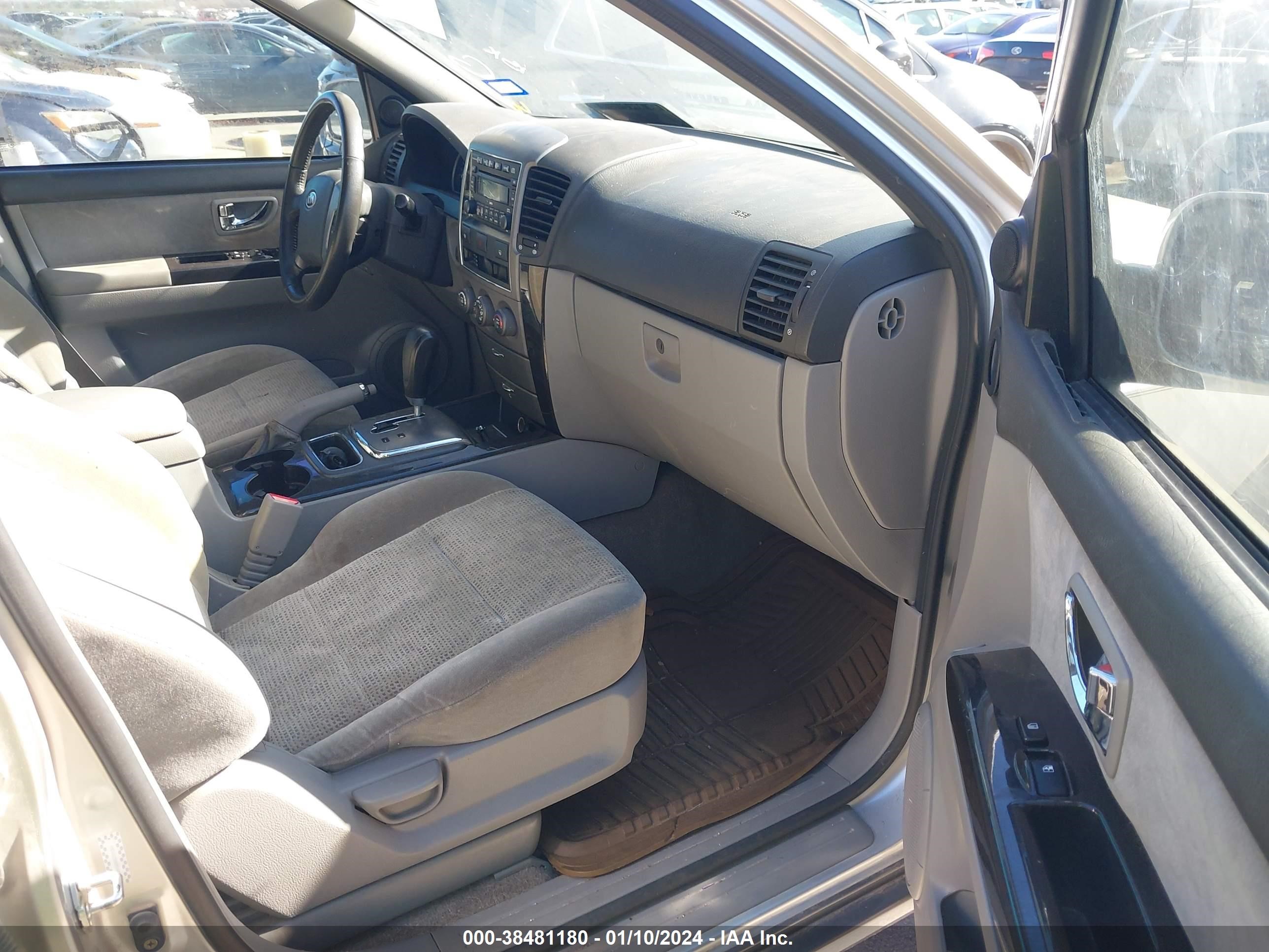 Photo 4 VIN: KNDJD736885848238 - KIA SORENTO 