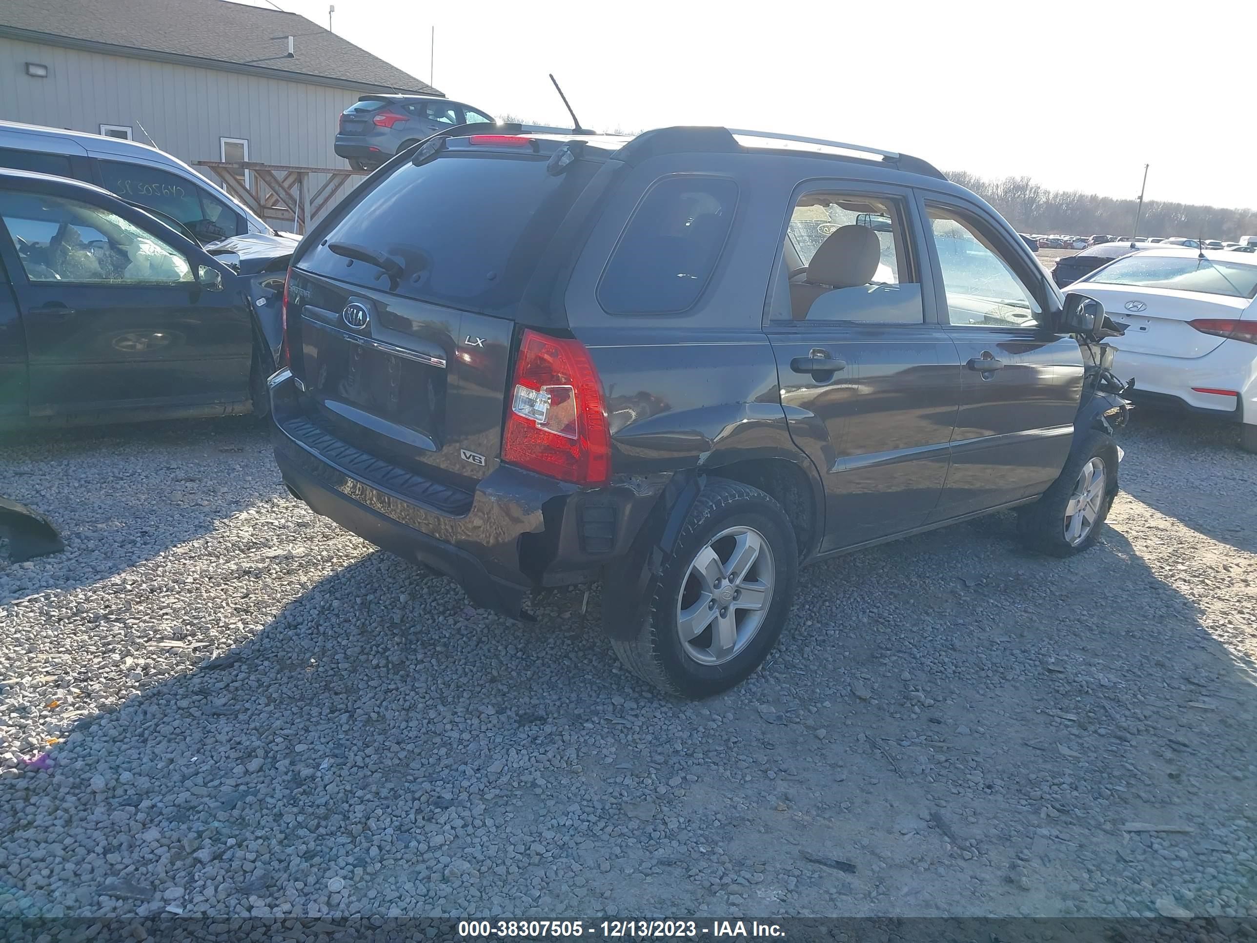 Photo 3 VIN: KNDJE723297600223 - KIA SPORTAGE 