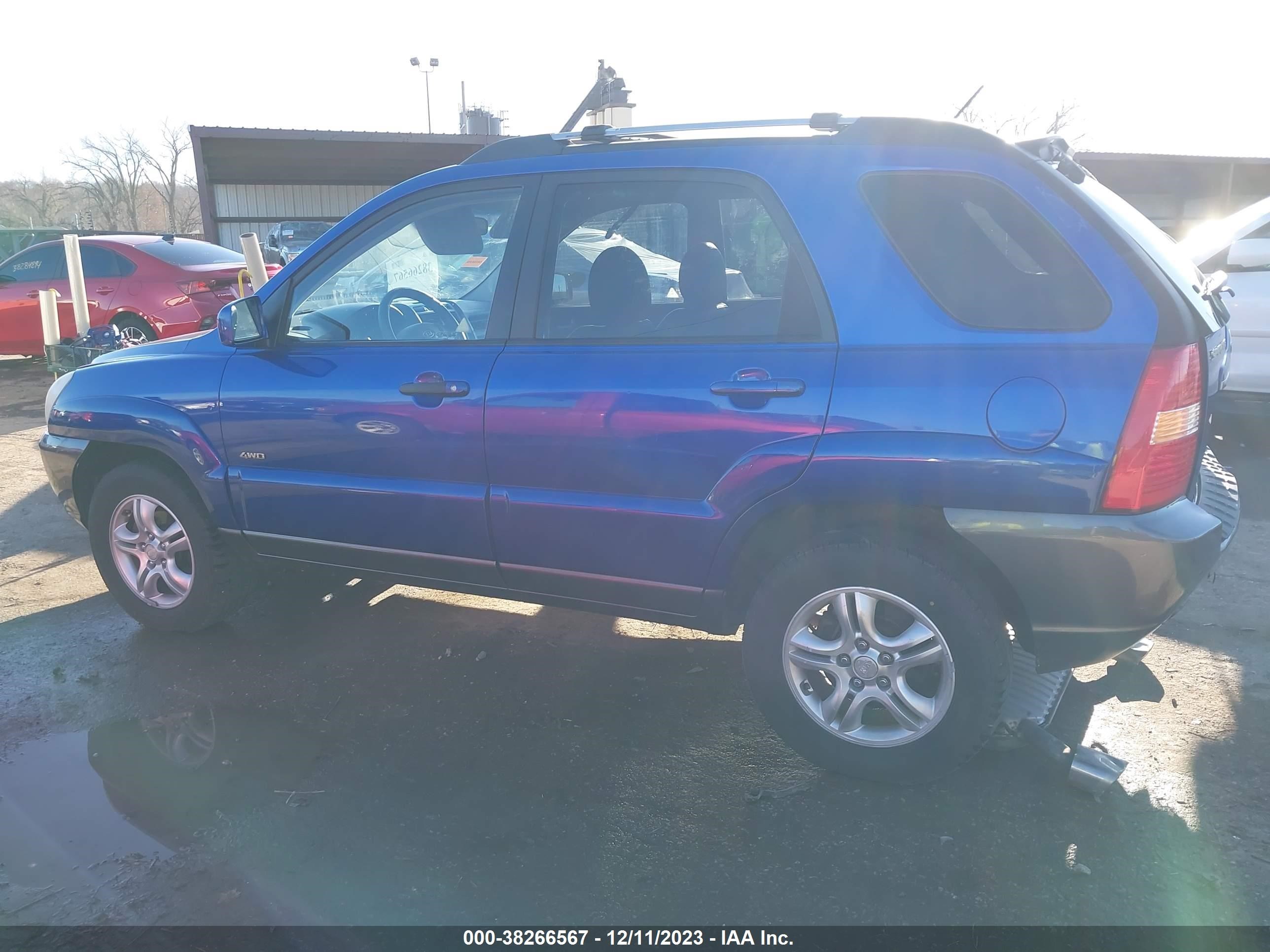 Photo 13 VIN: KNDJE723577372490 - KIA SPORTAGE 