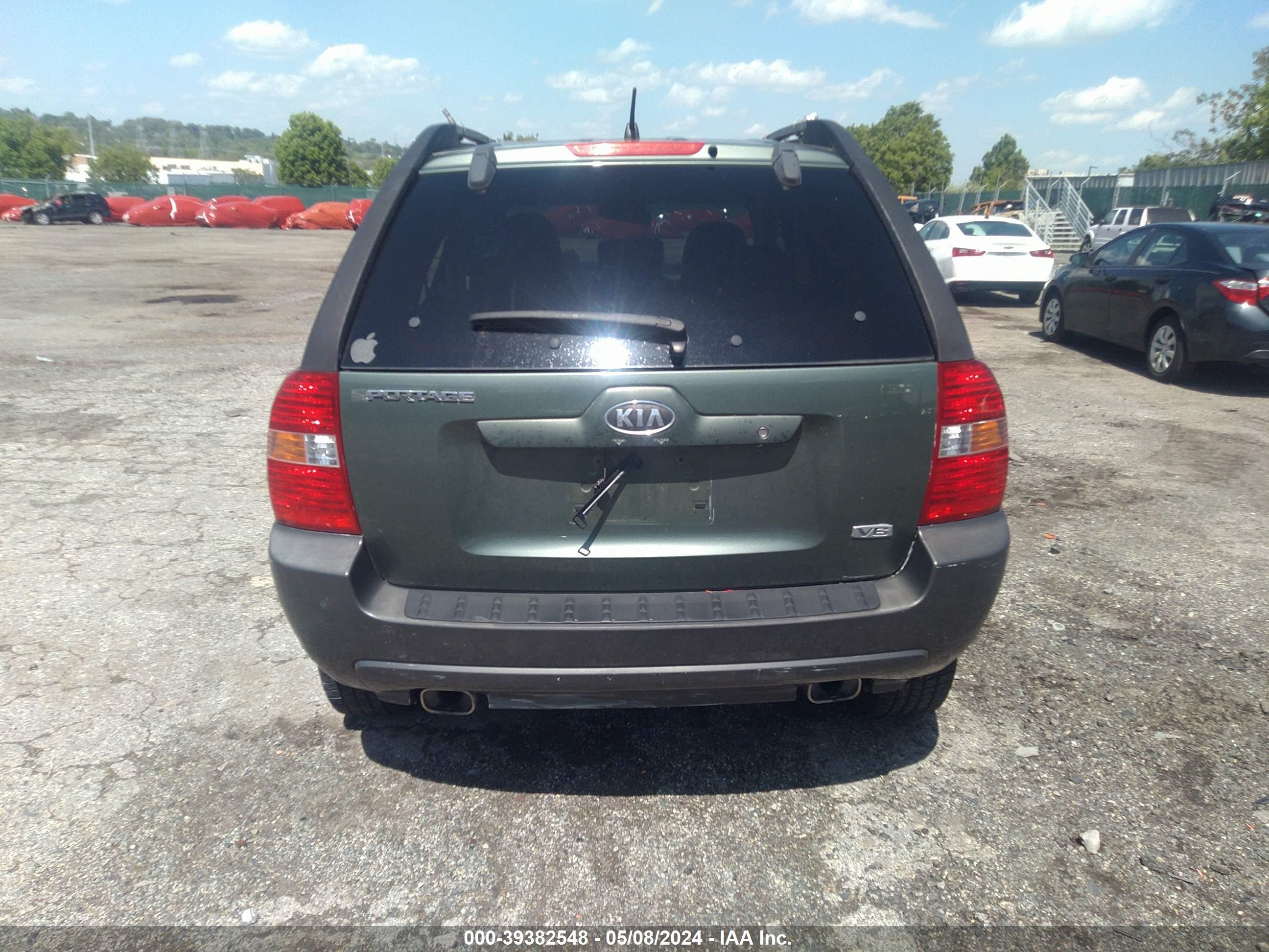 Photo 15 VIN: KNDJE723757058398 - KIA SPORTAGE 