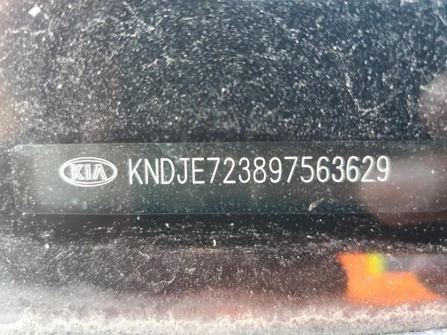 Photo 11 VIN: KNDJE723897563629 - KIA SPORTAGE 