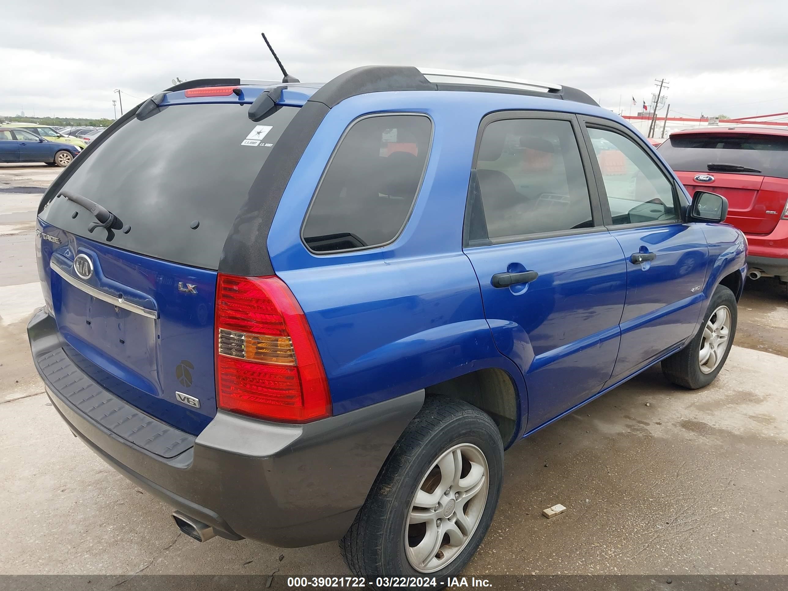 Photo 3 VIN: KNDJE723X87465653 - KIA SPORTAGE 