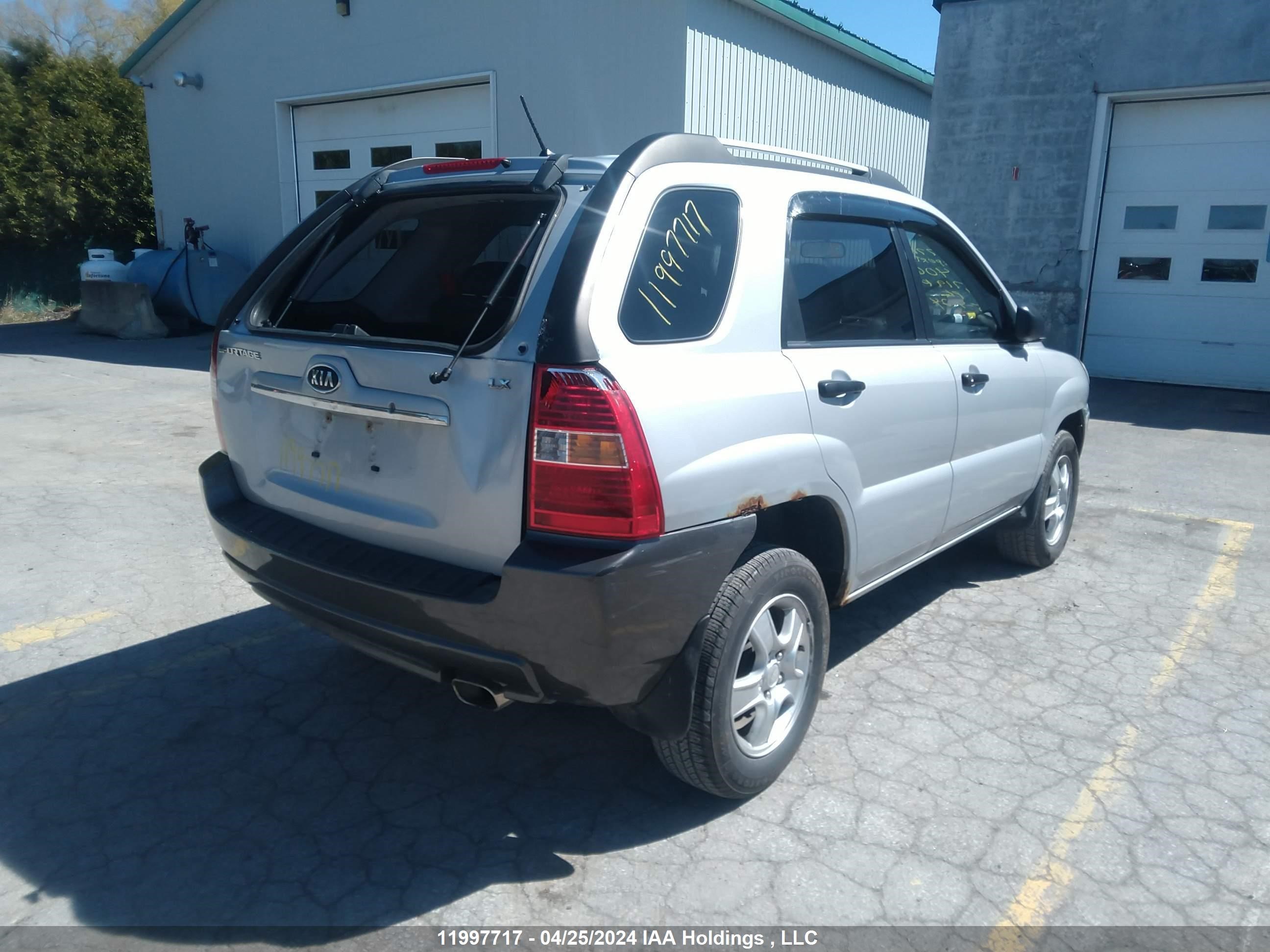 Photo 3 VIN: KNDJF722777406174 - KIA SPORTAGE 