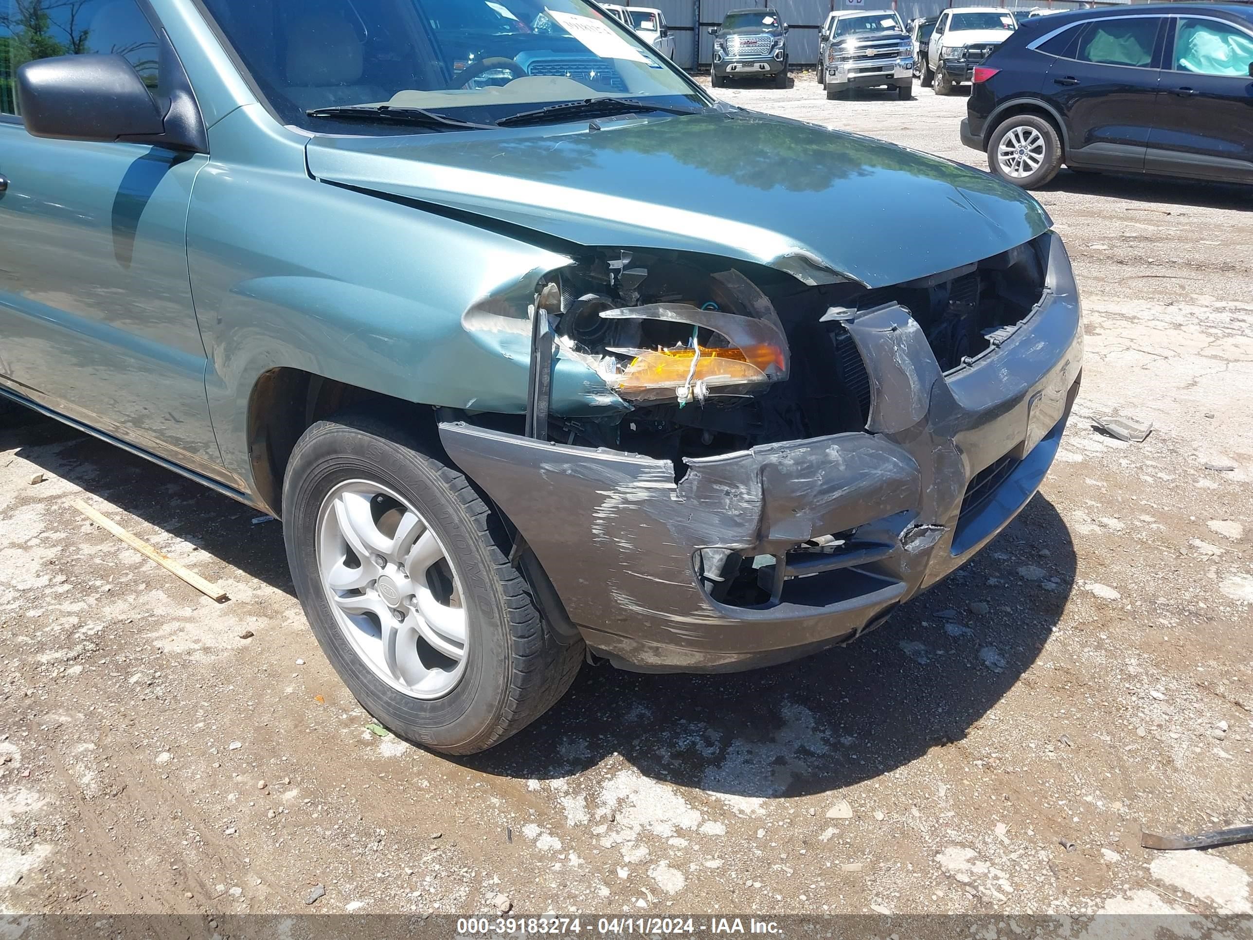 Photo 18 VIN: KNDJF723167150010 - KIA SPORTAGE 