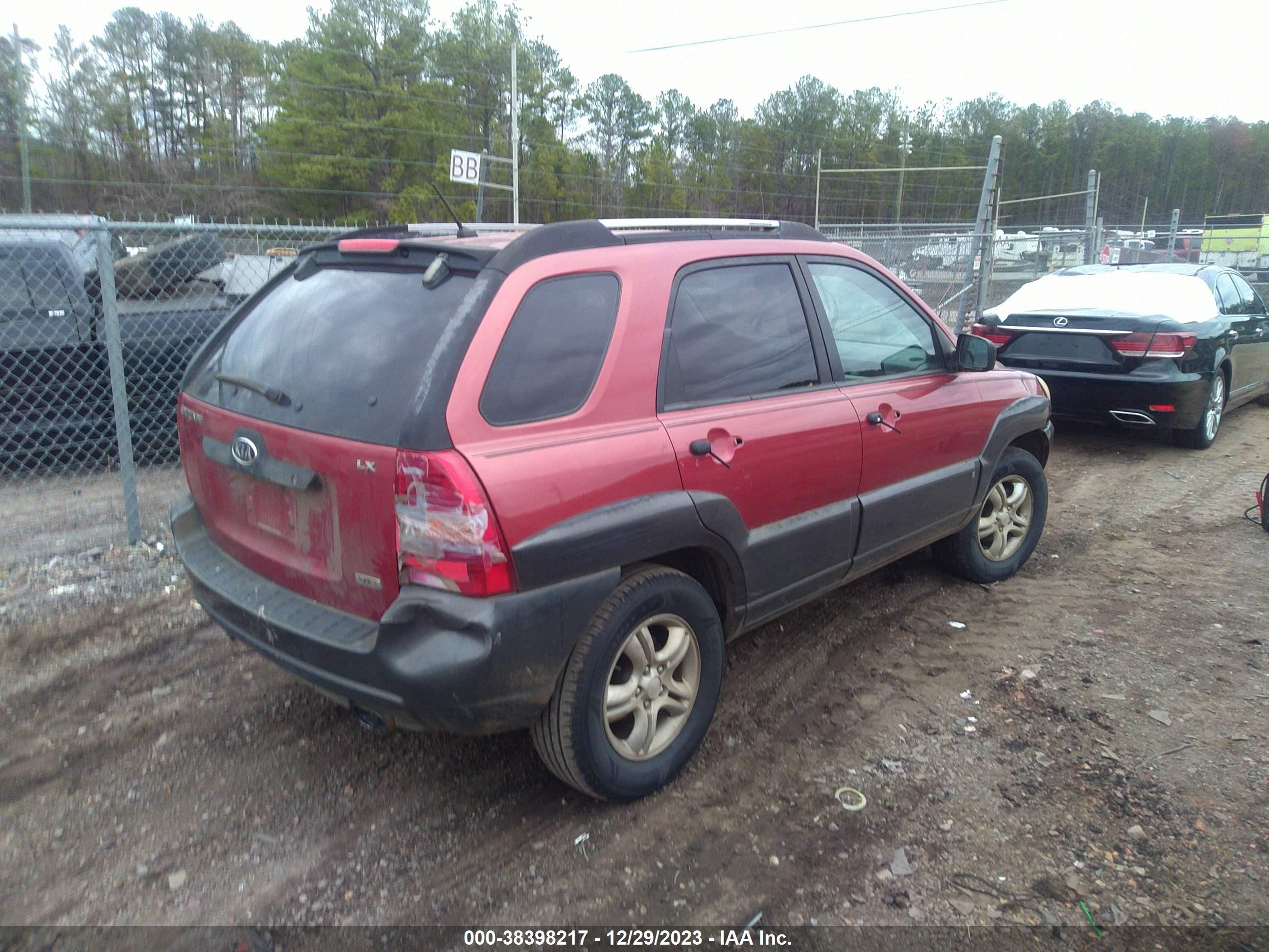 Photo 3 VIN: KNDJF723167272141 - KIA SPORTAGE 