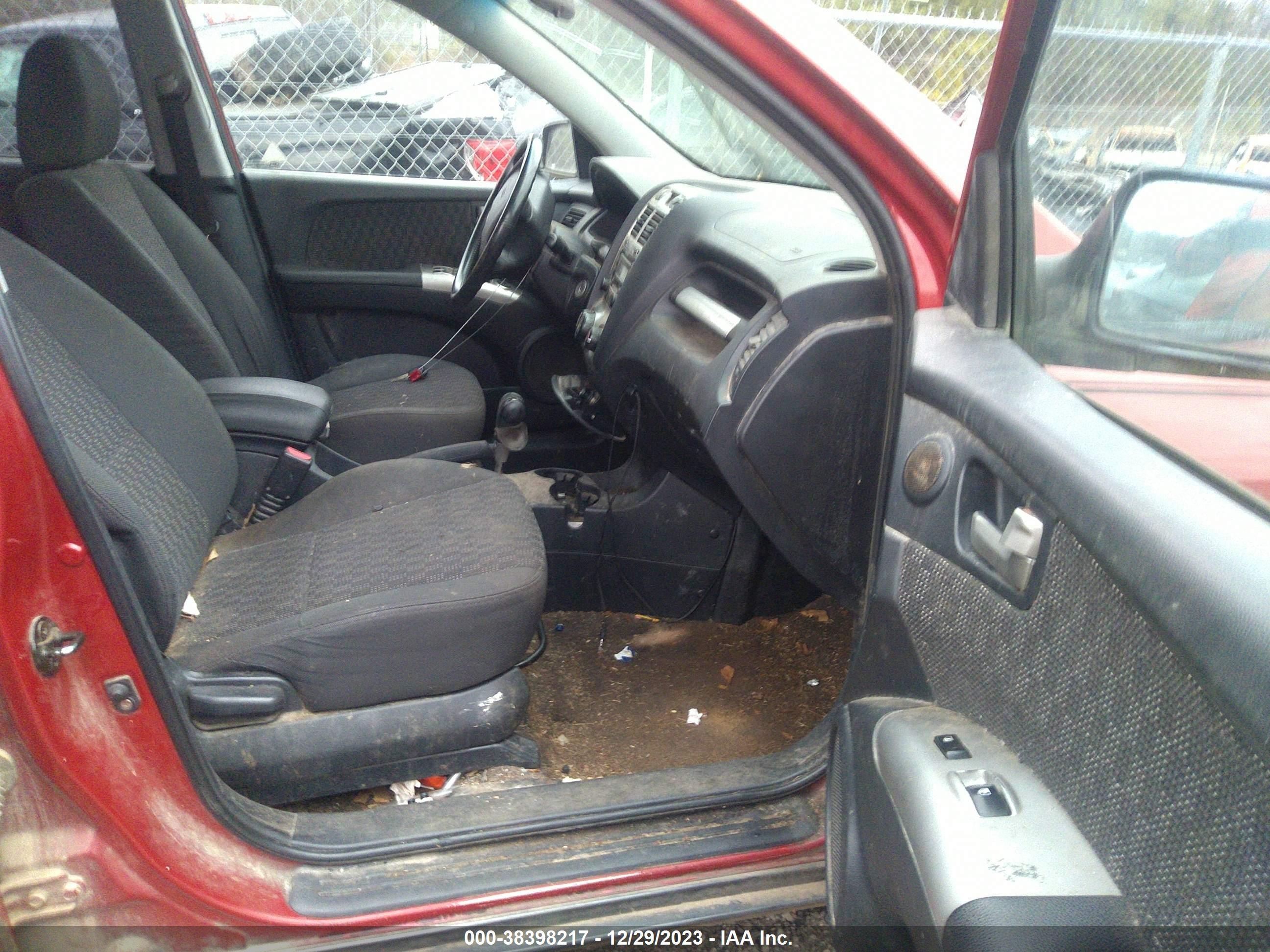 Photo 4 VIN: KNDJF723167272141 - KIA SPORTAGE 