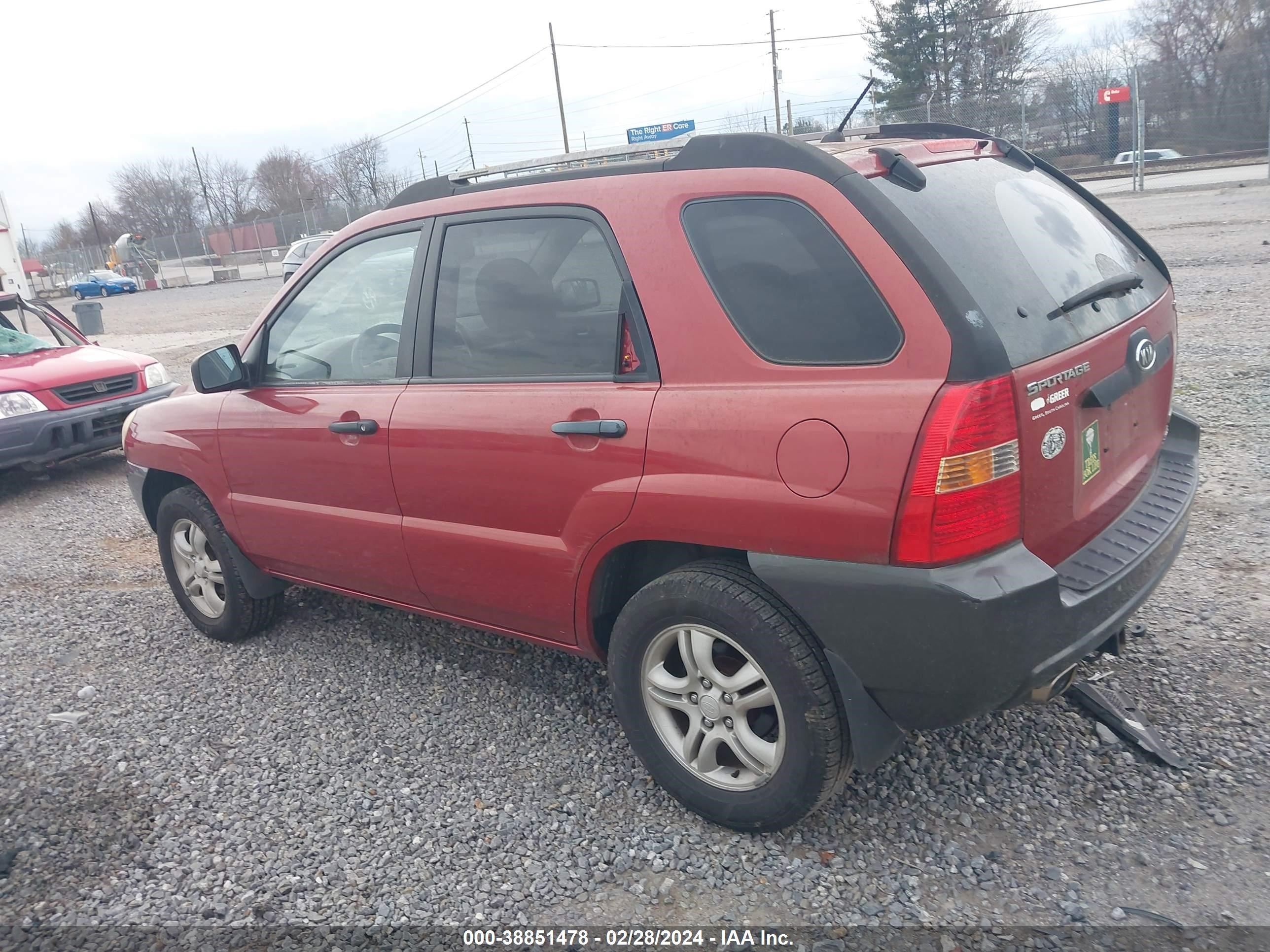 Photo 2 VIN: KNDJF723567286656 - KIA SPORTAGE 