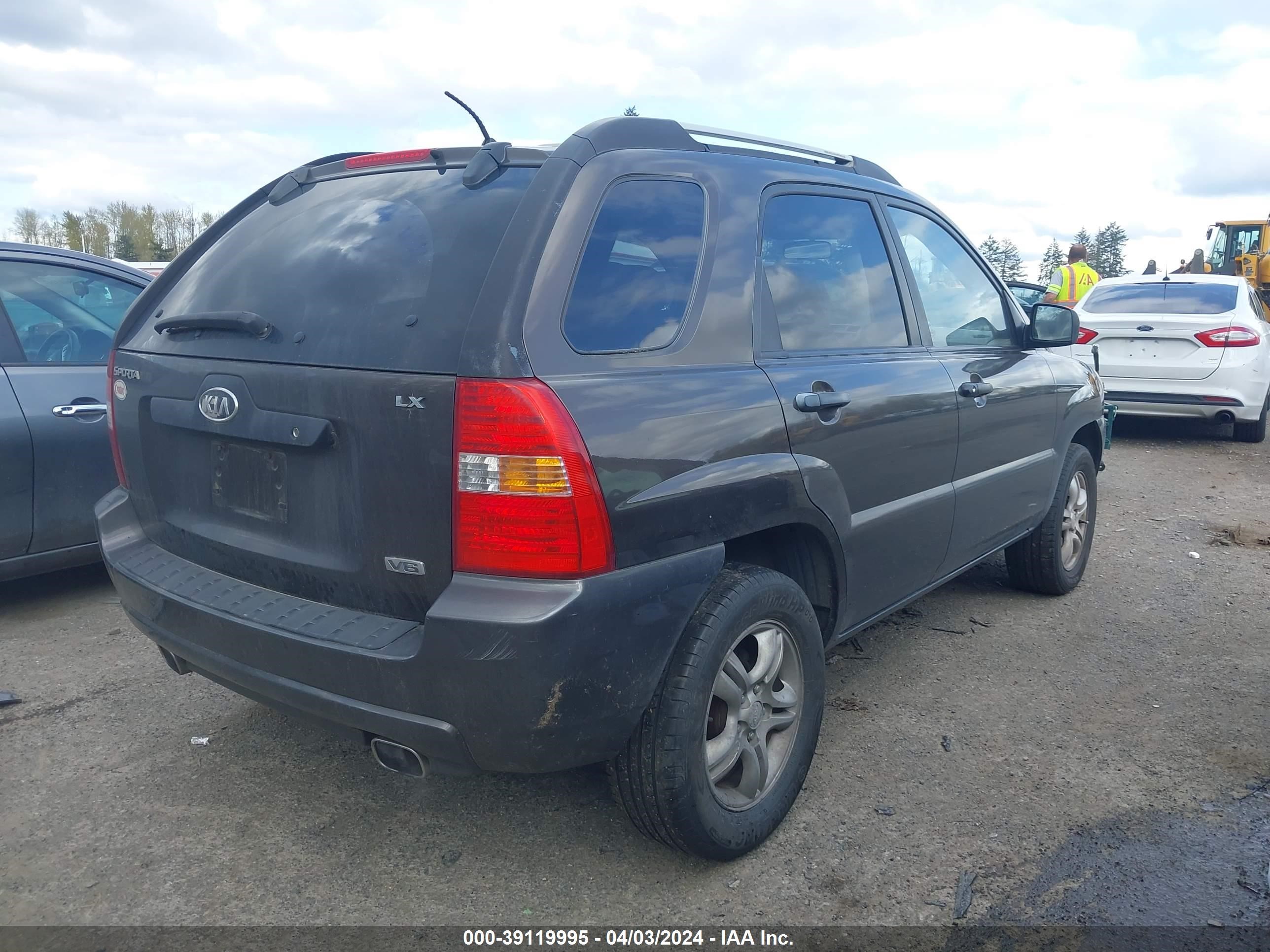 Photo 3 VIN: KNDJF723667166252 - KIA SPORTAGE 