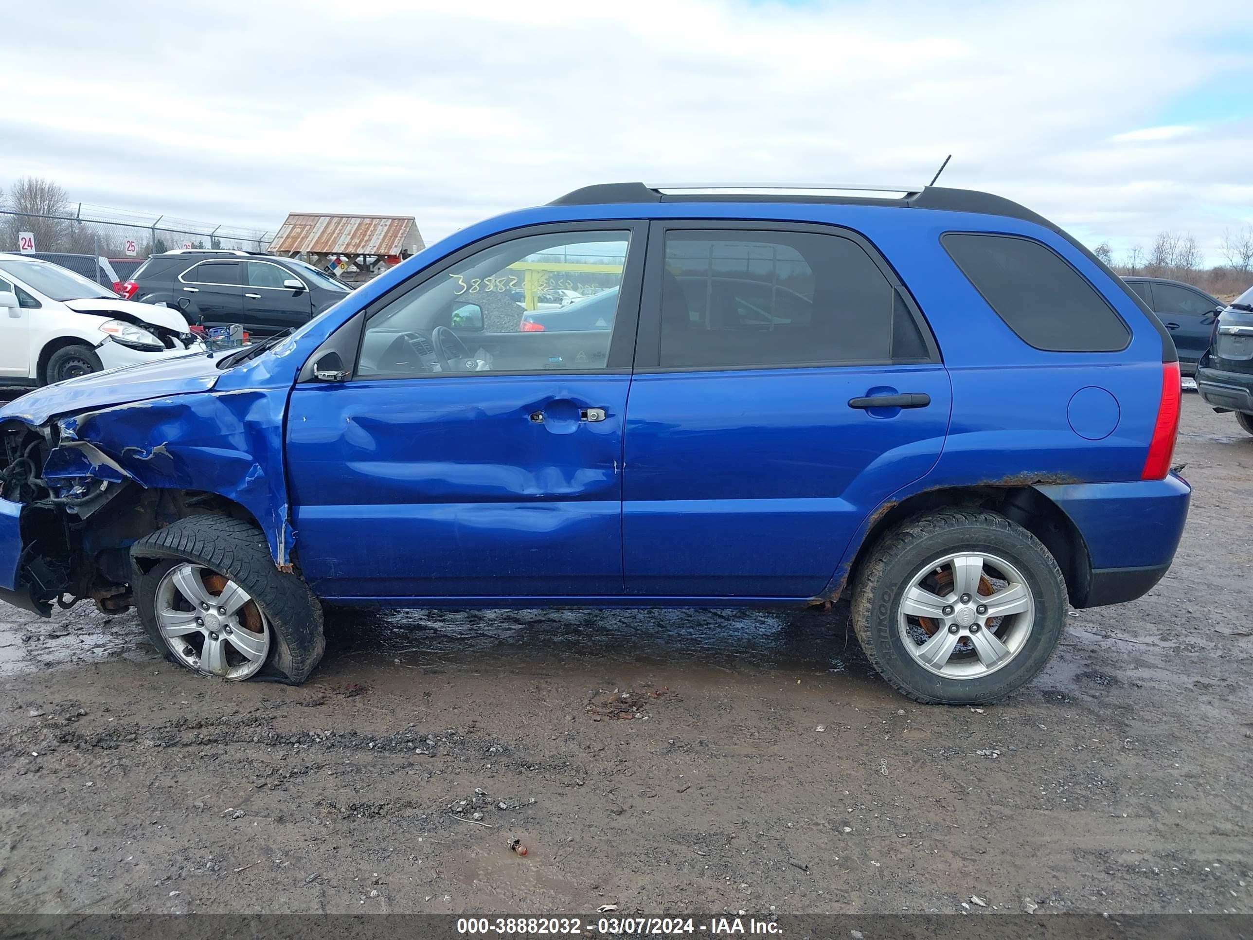 Photo 13 VIN: KNDJF724097573108 - KIA SPORTAGE 