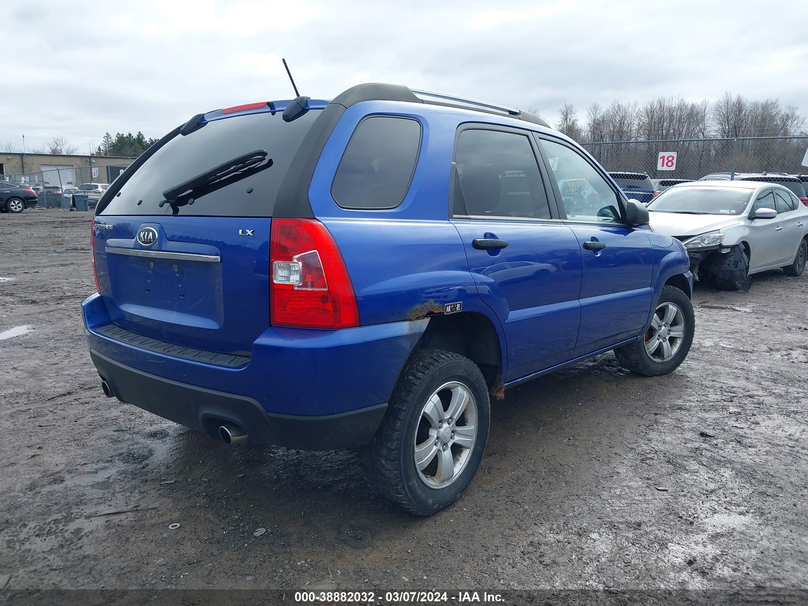 Photo 3 VIN: KNDJF724097573108 - KIA SPORTAGE 