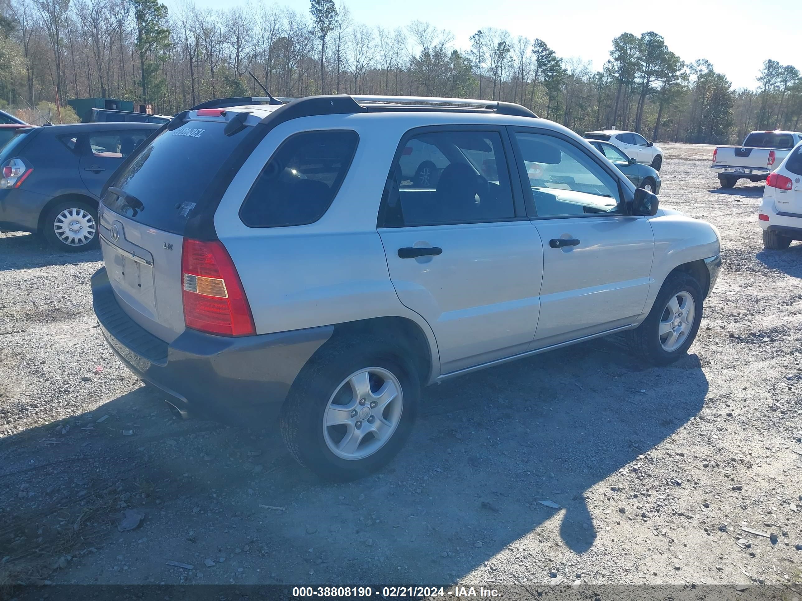 Photo 3 VIN: KNDJF724277428309 - KIA SPORTAGE 