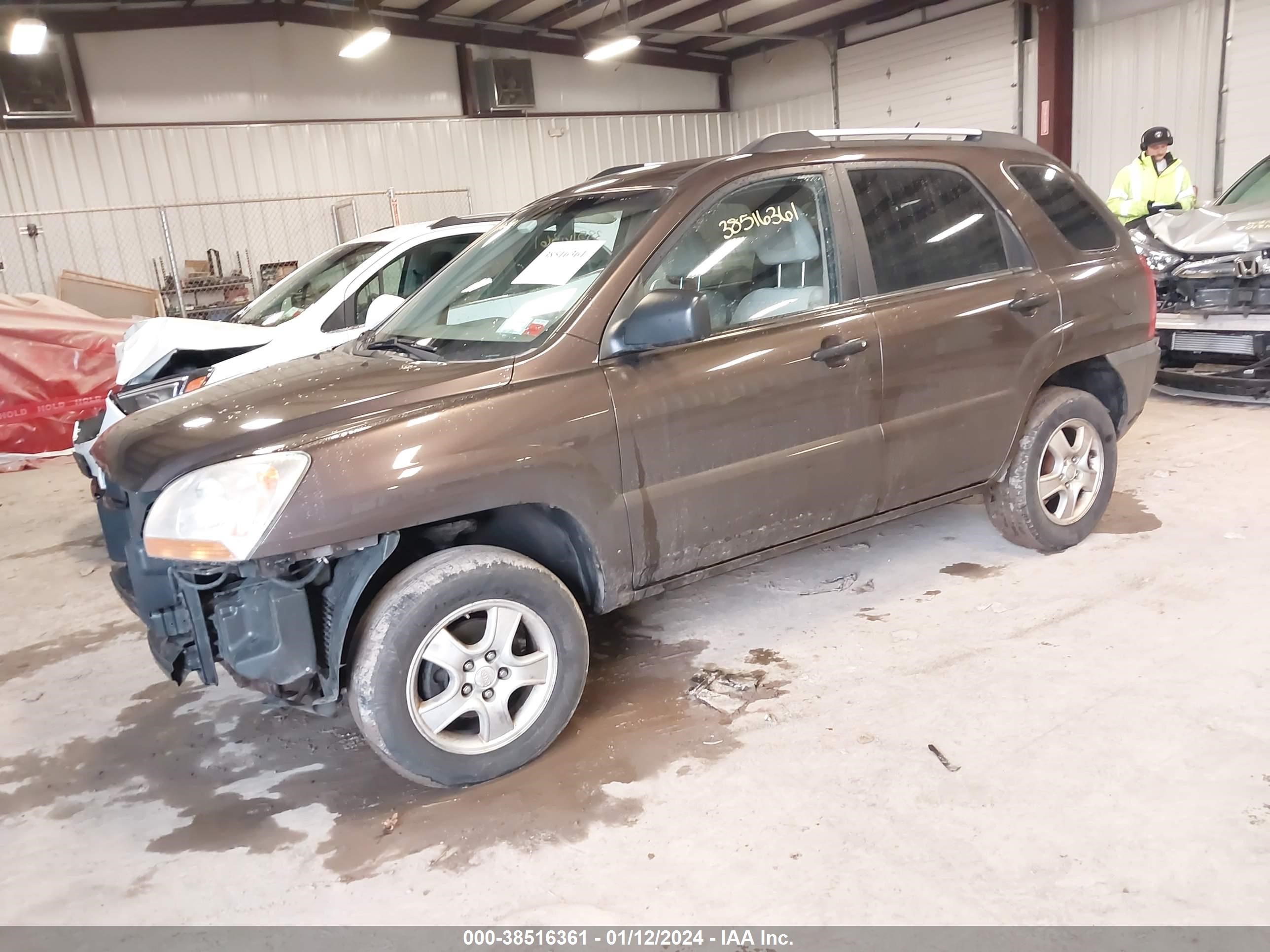 Photo 1 VIN: KNDJF724687528964 - KIA SPORTAGE 