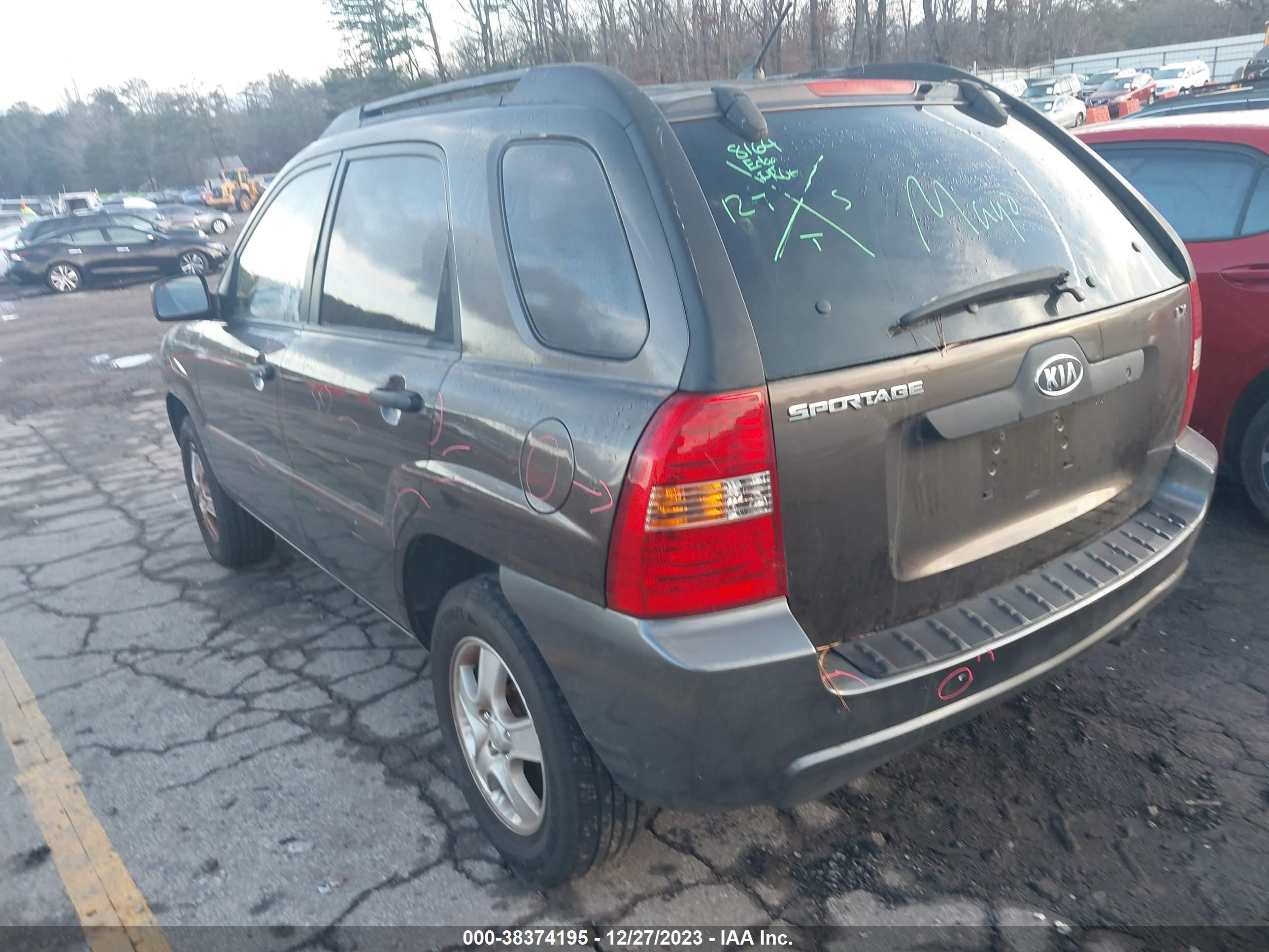 Photo 2 VIN: KNDJF724867197611 - KIA SPORTAGE 