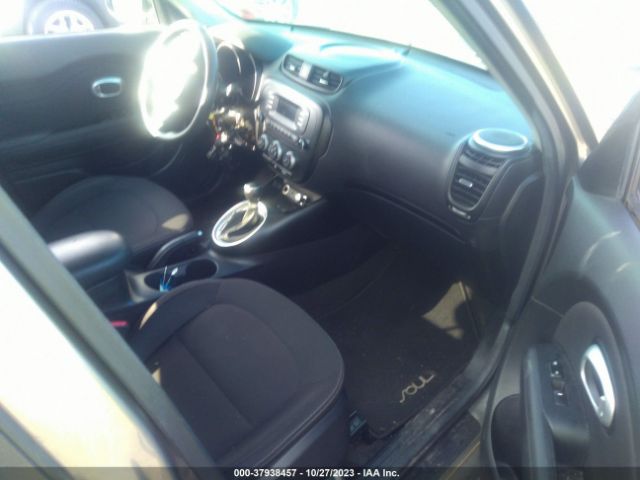 Photo 4 VIN: KNDJN2A20F7120592 - KIA SOUL 