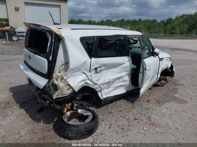 Photo 3 VIN: KNDJN2A20F7121905 - KIA SOUL 