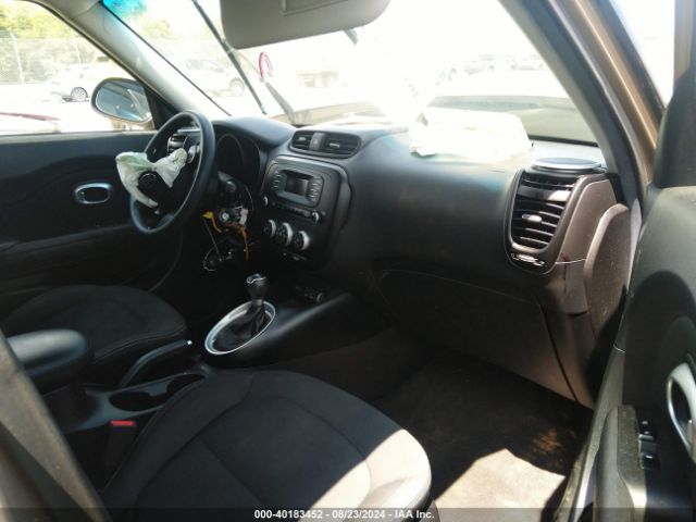 Photo 4 VIN: KNDJN2A20F7145590 - KIA SOUL 