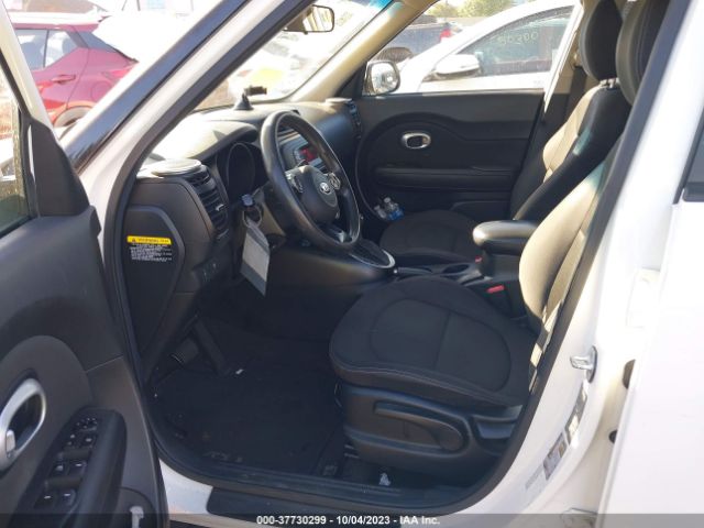 Photo 4 VIN: KNDJN2A20F7158114 - KIA SOUL 